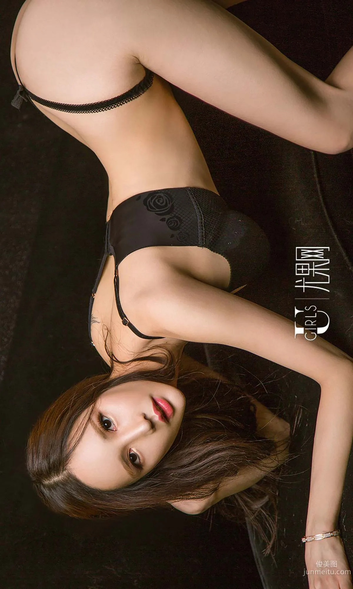 白雪《雪姬》 [爱尤物Ugirls] No.569 写真集32