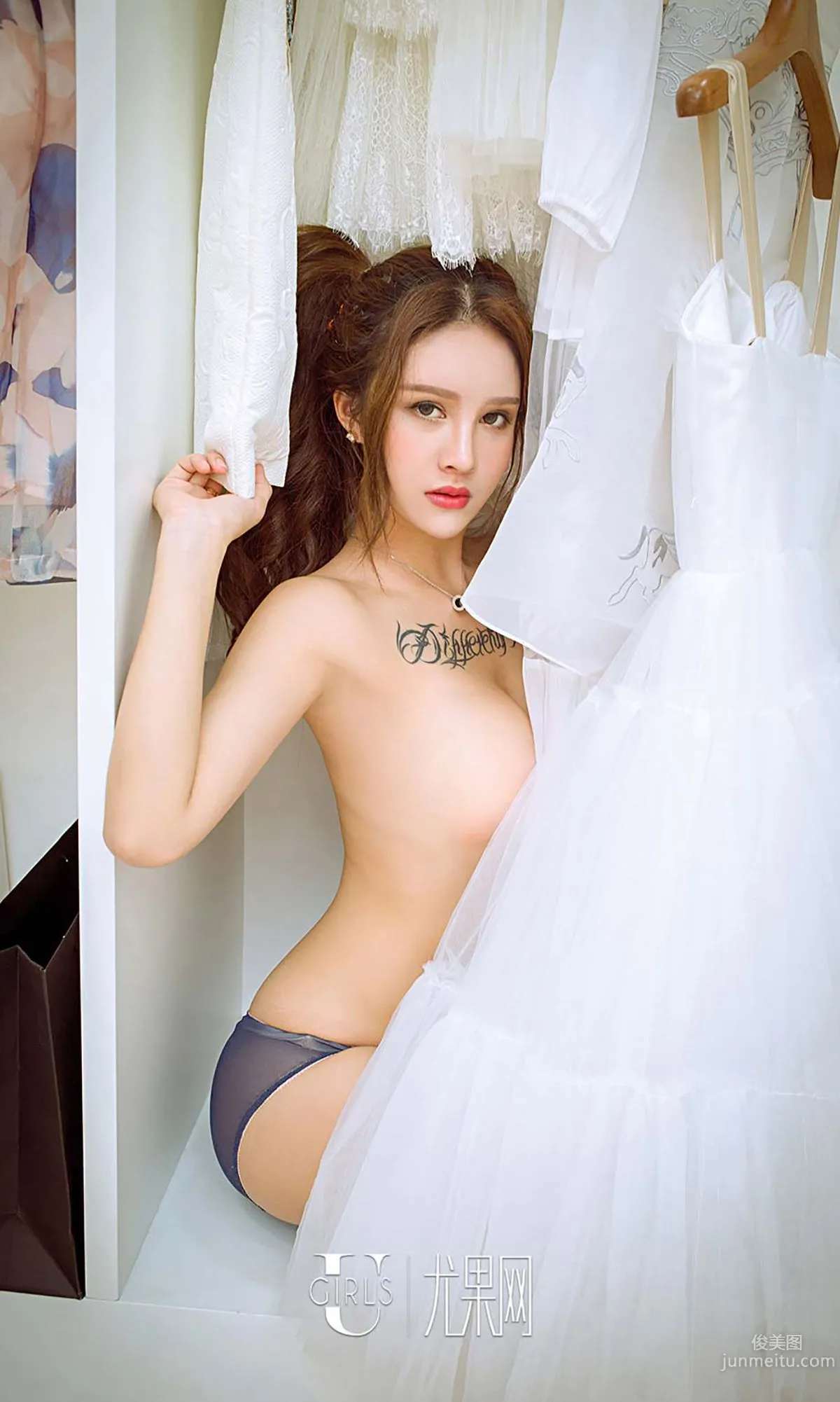 Zeng Jiaqi, The Temptation of the Wardrobe [Ugirls App] No.536 Photo Set photo 29