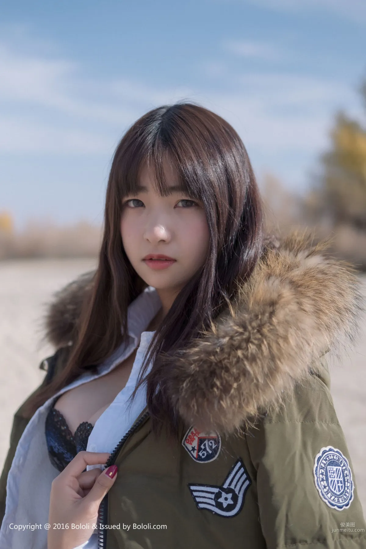 Zhou Wen (Qiuqiu), Campfire and Desert Journey [Jimeng Culture] KIM012 Photo Set photo 13