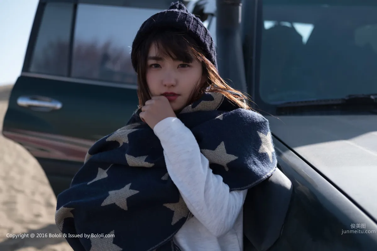 Zhou Wen/Qiu Qiu, Wearing a Sweater, Transforming into a Cutie, Desert Journey [Jimeng Culture] KIM014 Photo Set photo 12