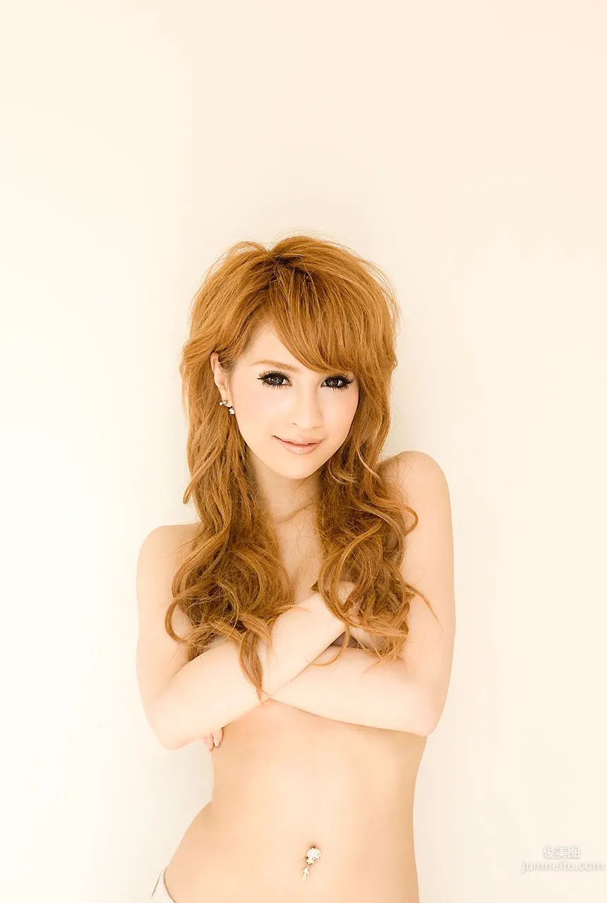 Sayaka Araki, Glamorous High [Image.tv] Photo Set photo 3