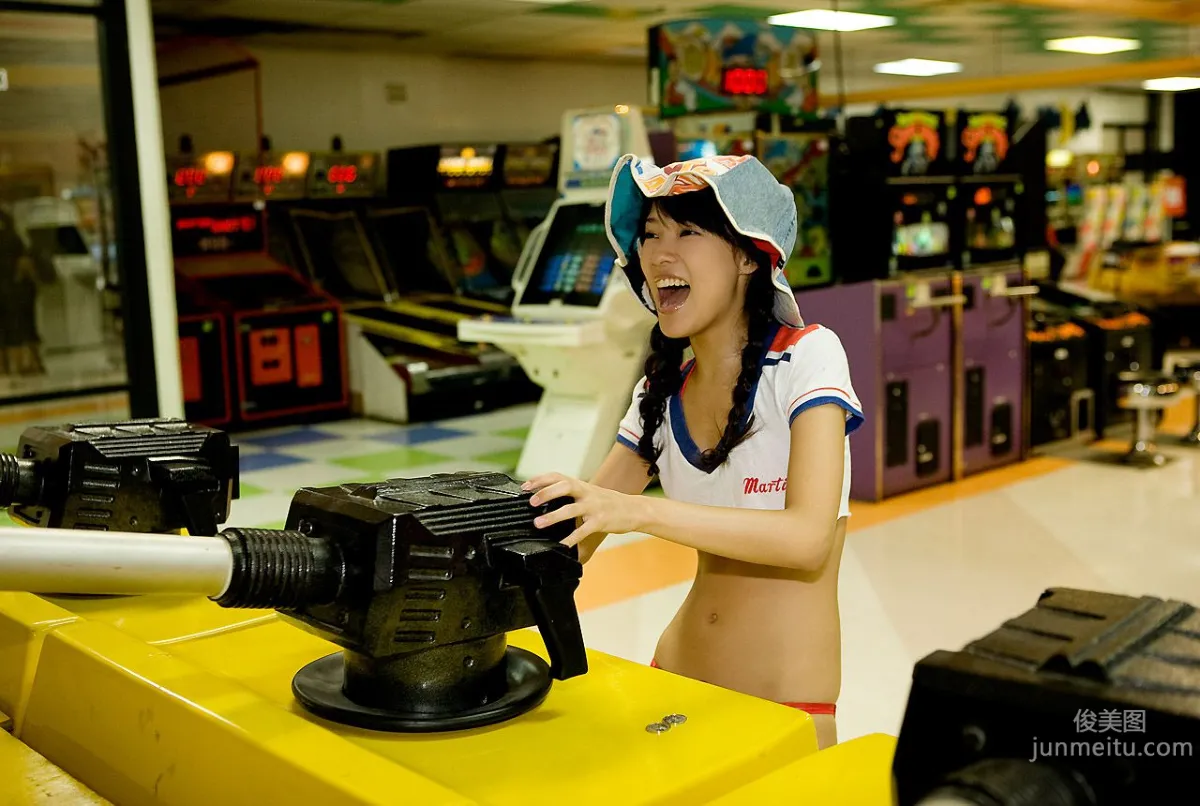 奈津子Natsuko 《Love is like a shooting star》 [Image.tv] 寫真集 24