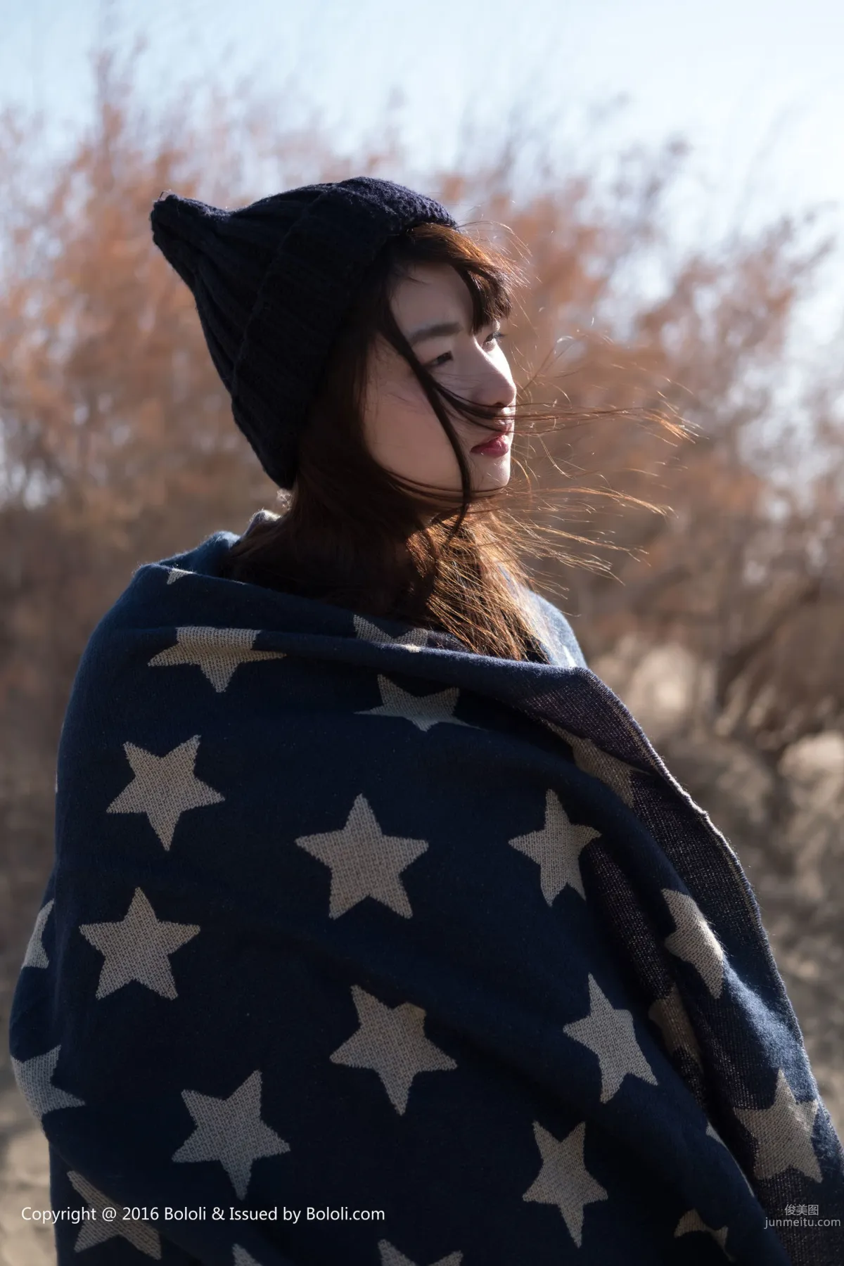Zhou Wen/Qiu Qiu, Wearing a Sweater, Transforming into a Cutie, Desert Journey [Jimeng Culture] KIM014 Photo Set photo 36