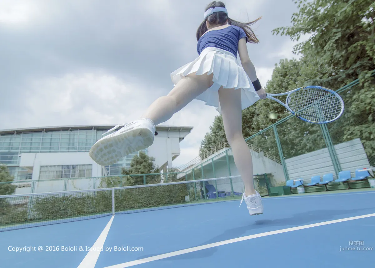 觉蒽酱《秋の下で・春色》 [Bololi波萝社] BOL.030 写真集13