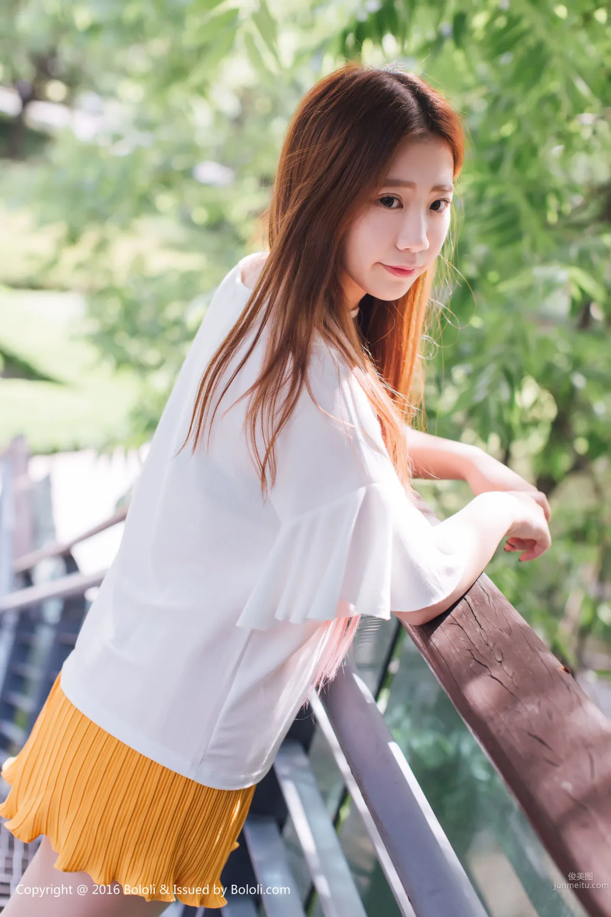 董晨莉《公園小女生》 [Kimoe激萌文化] KIM022 寫真集 36