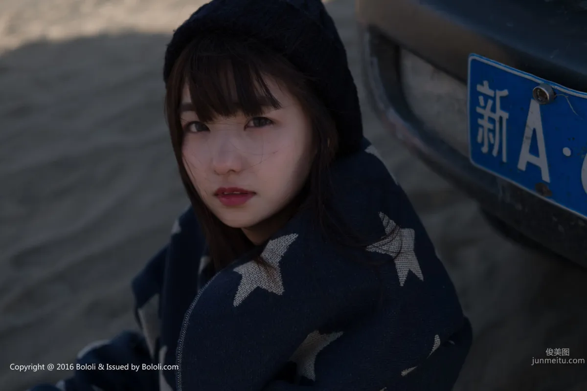 Zhou Wen/Qiu Qiu, Wearing a Sweater, Transforming into a Cutie, Desert Journey [Jimeng Culture] KIM014 Photo Set photo 31