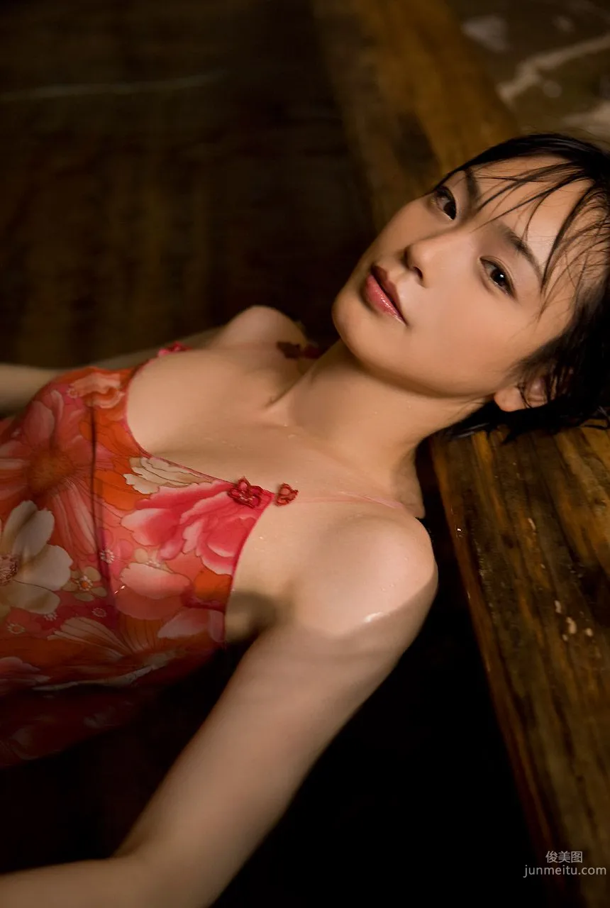 Sayuri Oyamada: Image.tv photo 19