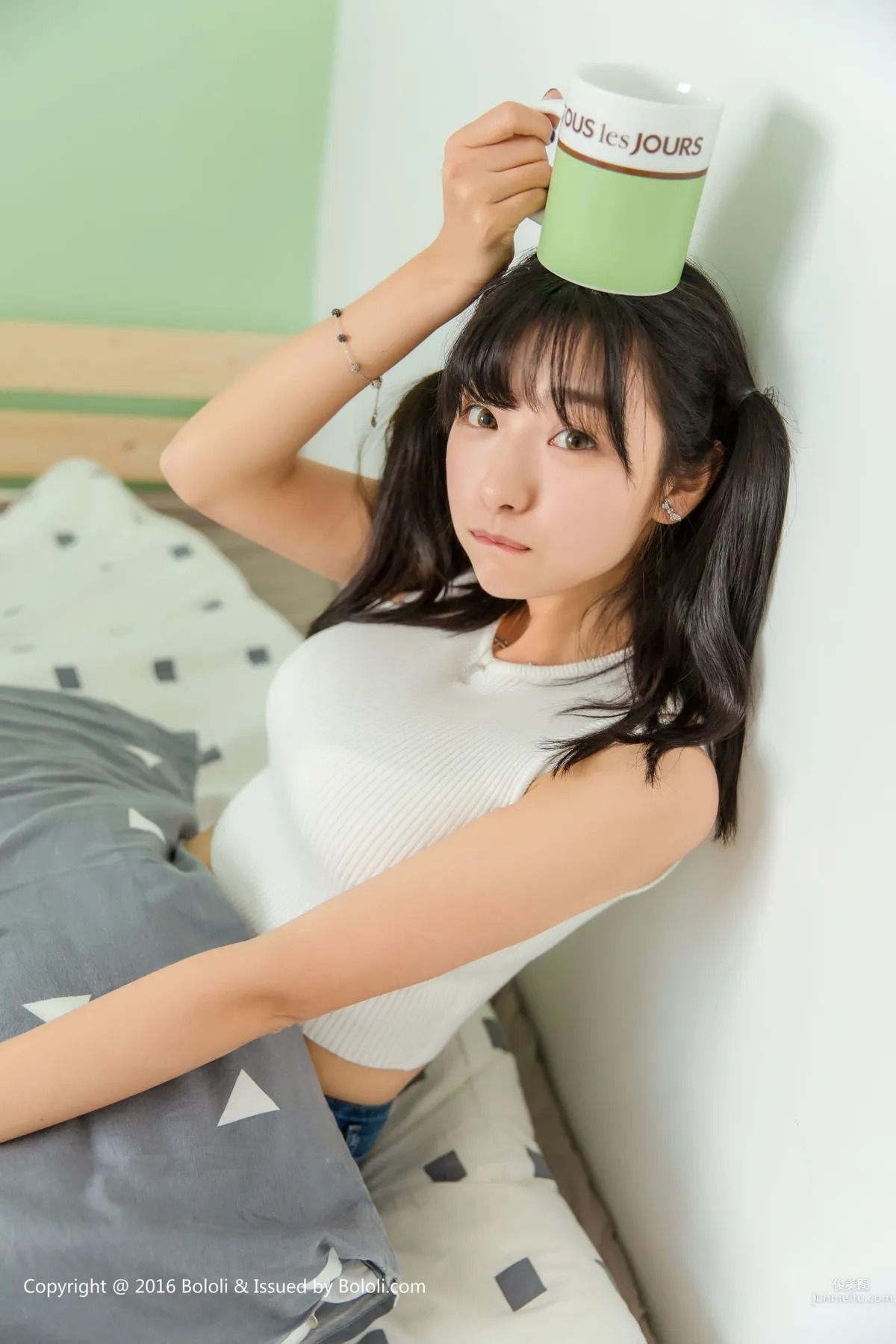 周聞《遐想少女球球的空間》 [Kimoe激萌文化] KIM001 寫真集 6