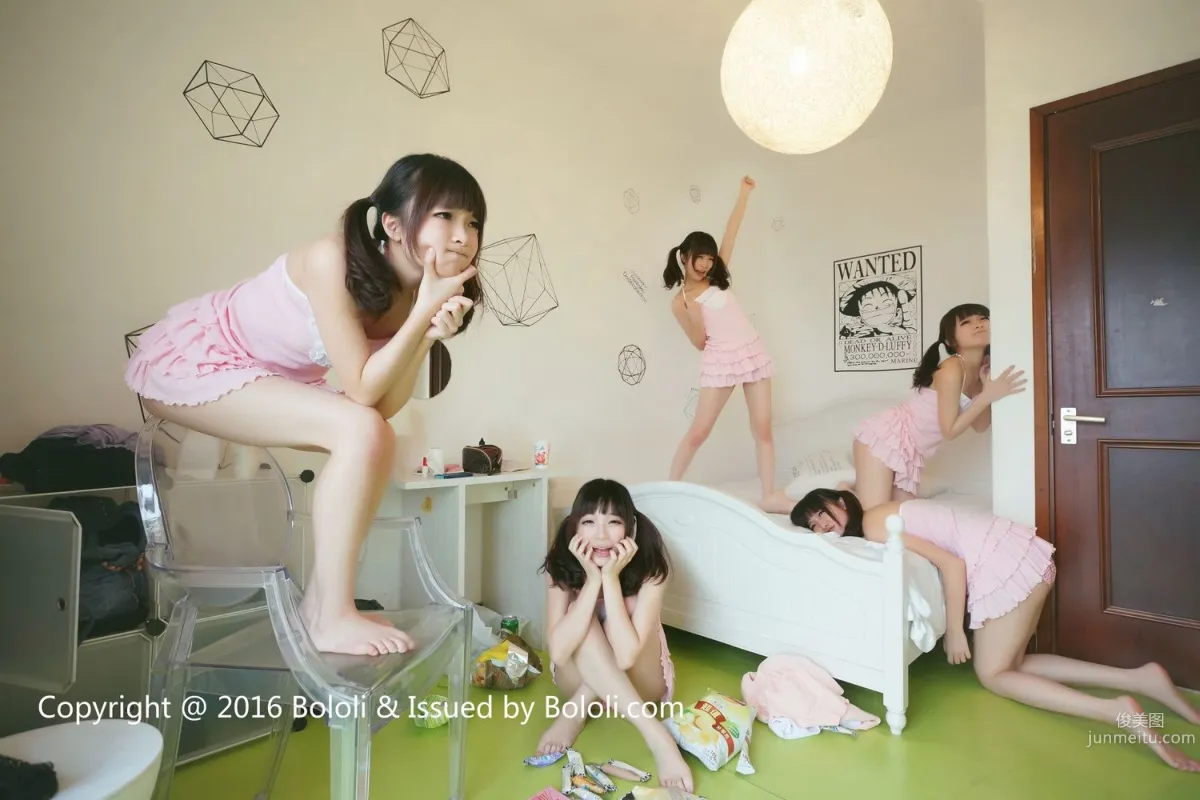 Aqi and Xiaoqi, Sisters War Vol.2 [Village Chief's Treasure] CUZ002 Photo Set photo 13