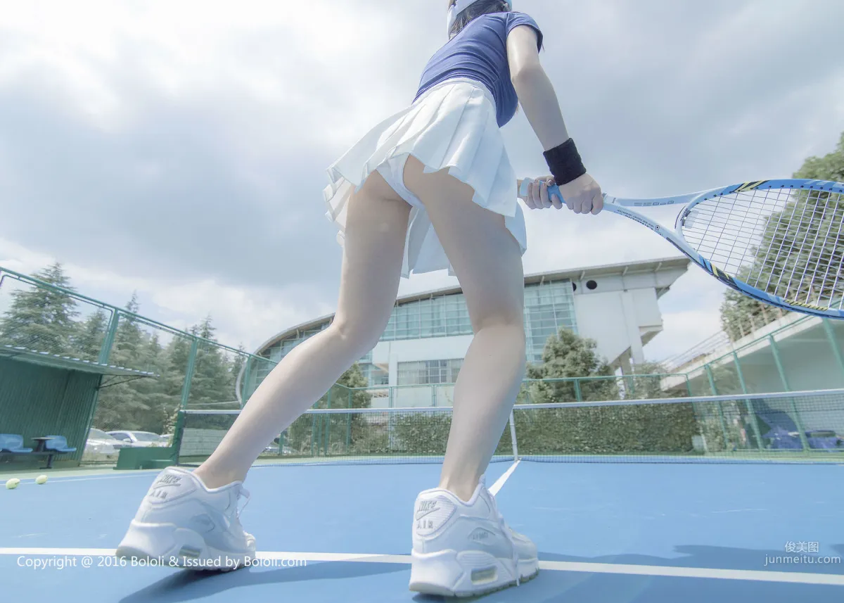 觉蒽酱《秋の下で・春色》 [Bololi波萝社] BOL.030 写真集10