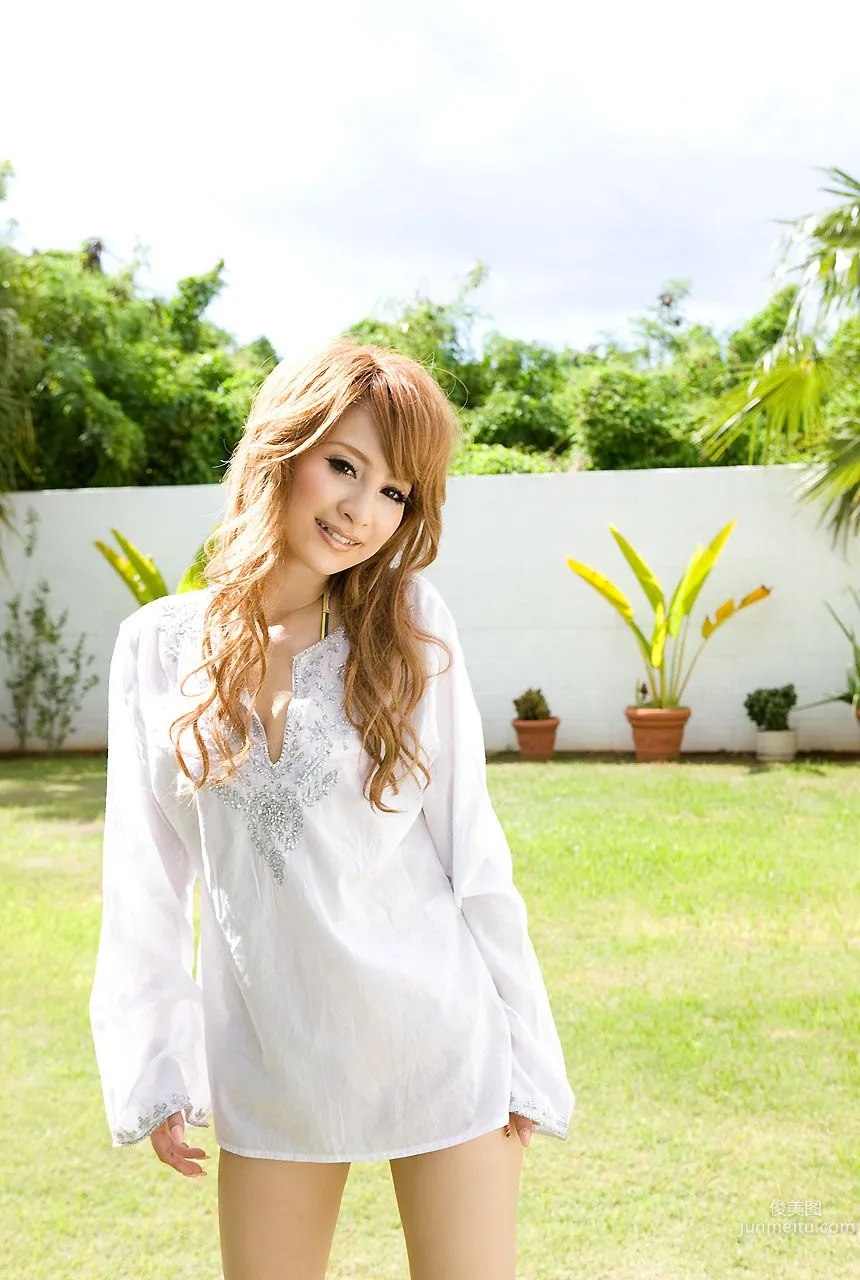 Sayaka Araki, Glamorous High [Image.tv] Photo Set photo 17