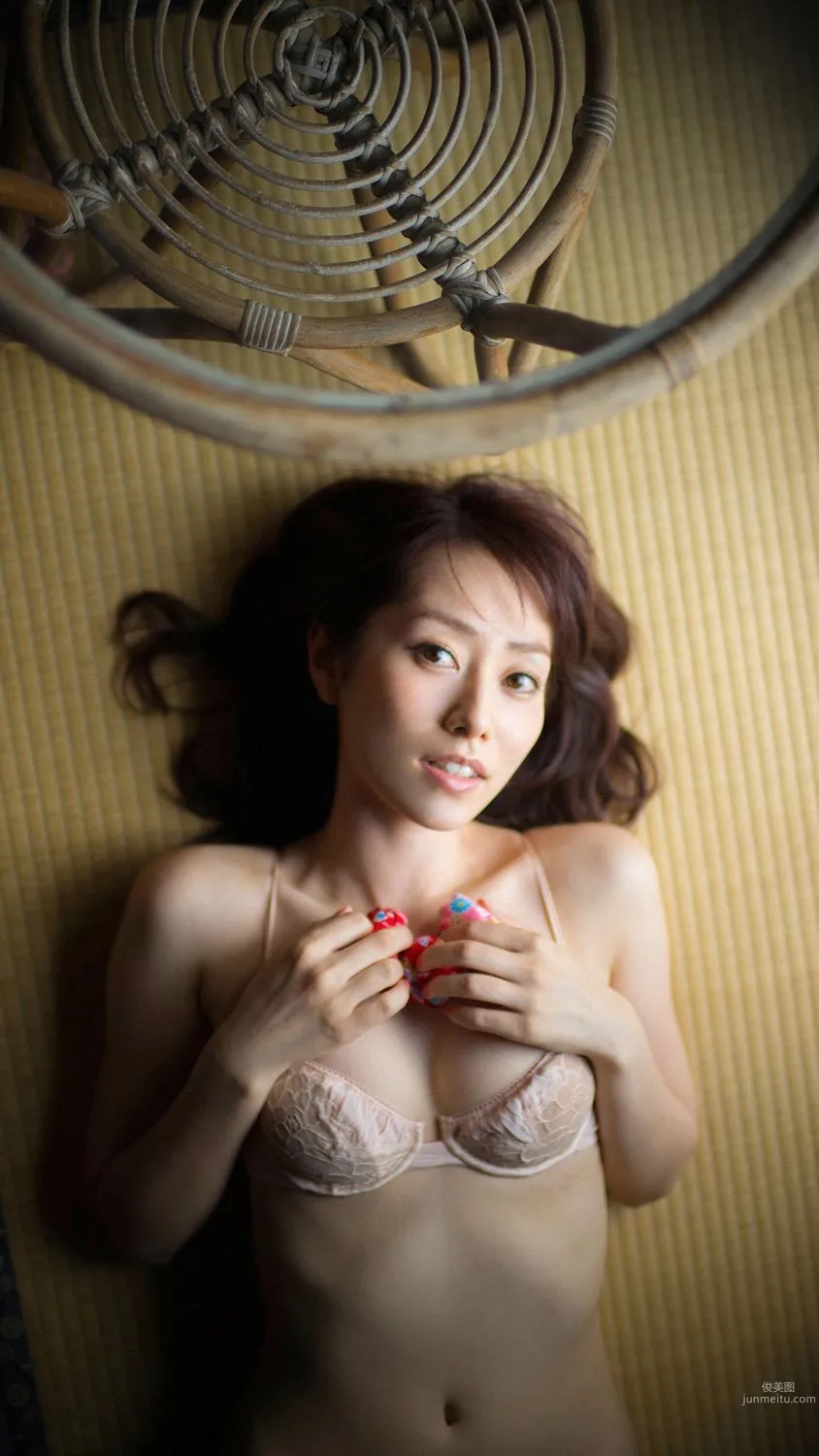 谷桃子 Momoko Tani [YS Web] Vol.762 寫真集 91