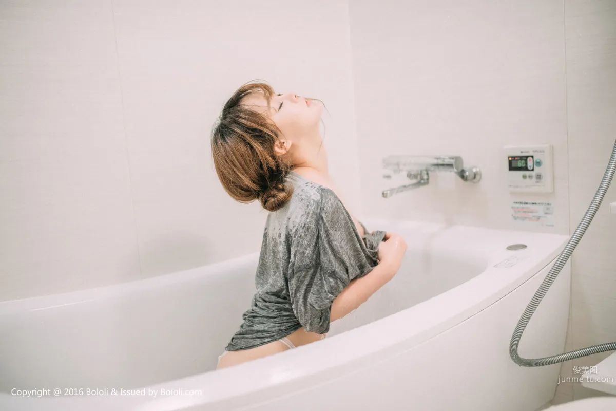 Liu Youqi, Bathing Girl VS Drunk Wife [Bololi] BOL.064 Photo Set photo 2