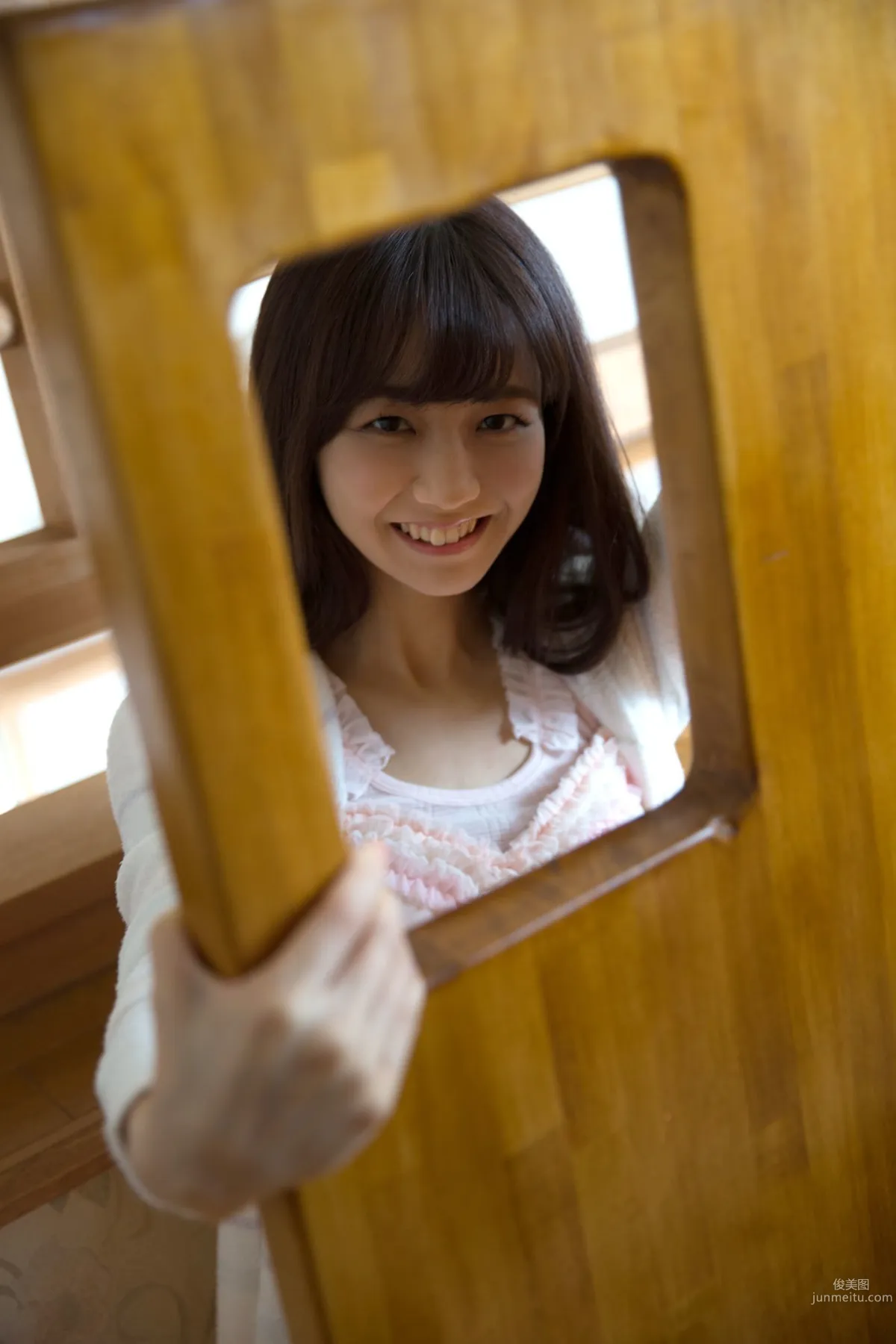 Yuka Miyazaki [Hello! Digital Books] Vol.158 Photo Set photo 24