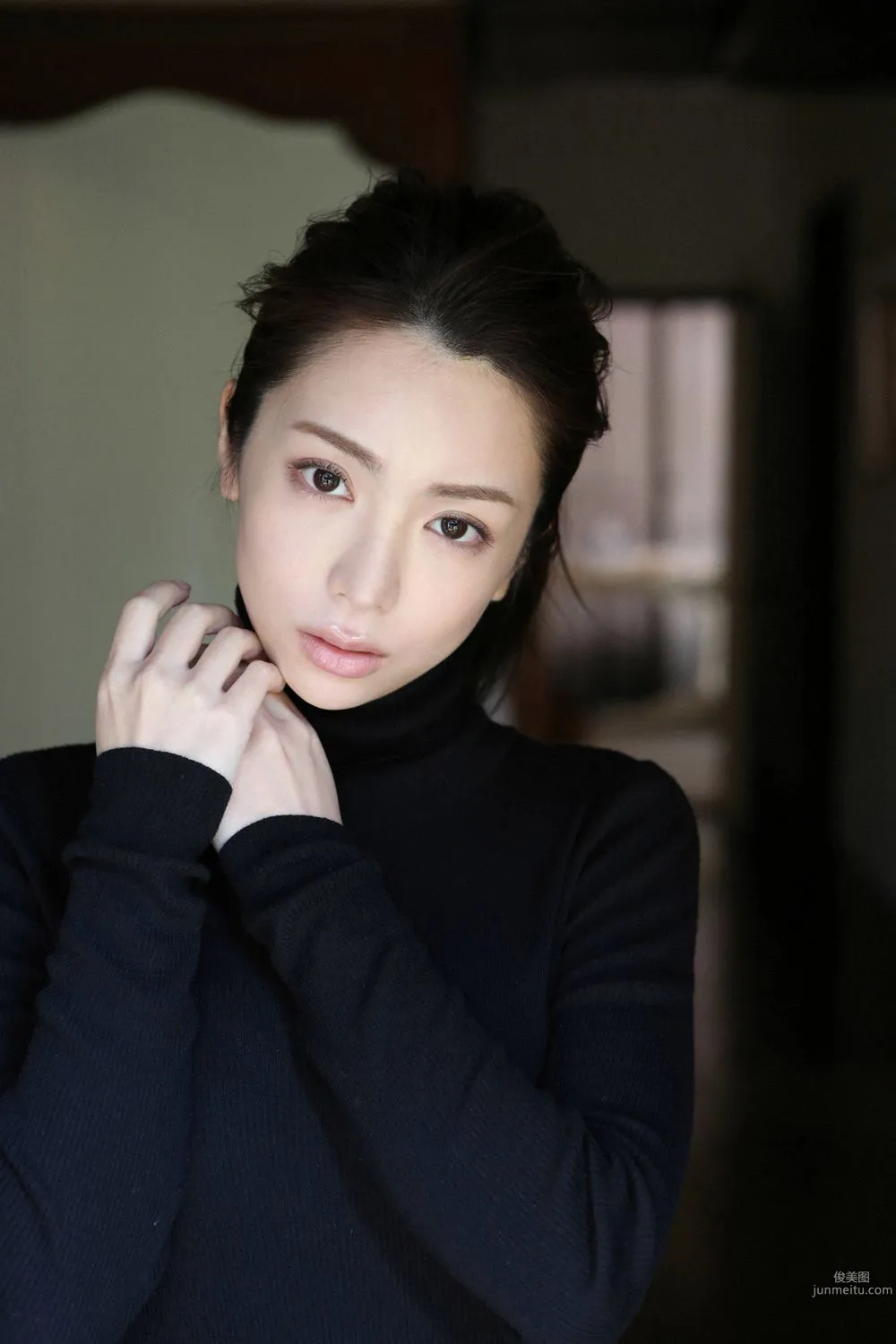 Miu Nakamura Miu Nakamura [YS Web] Vol.763 Photo Set photo 4