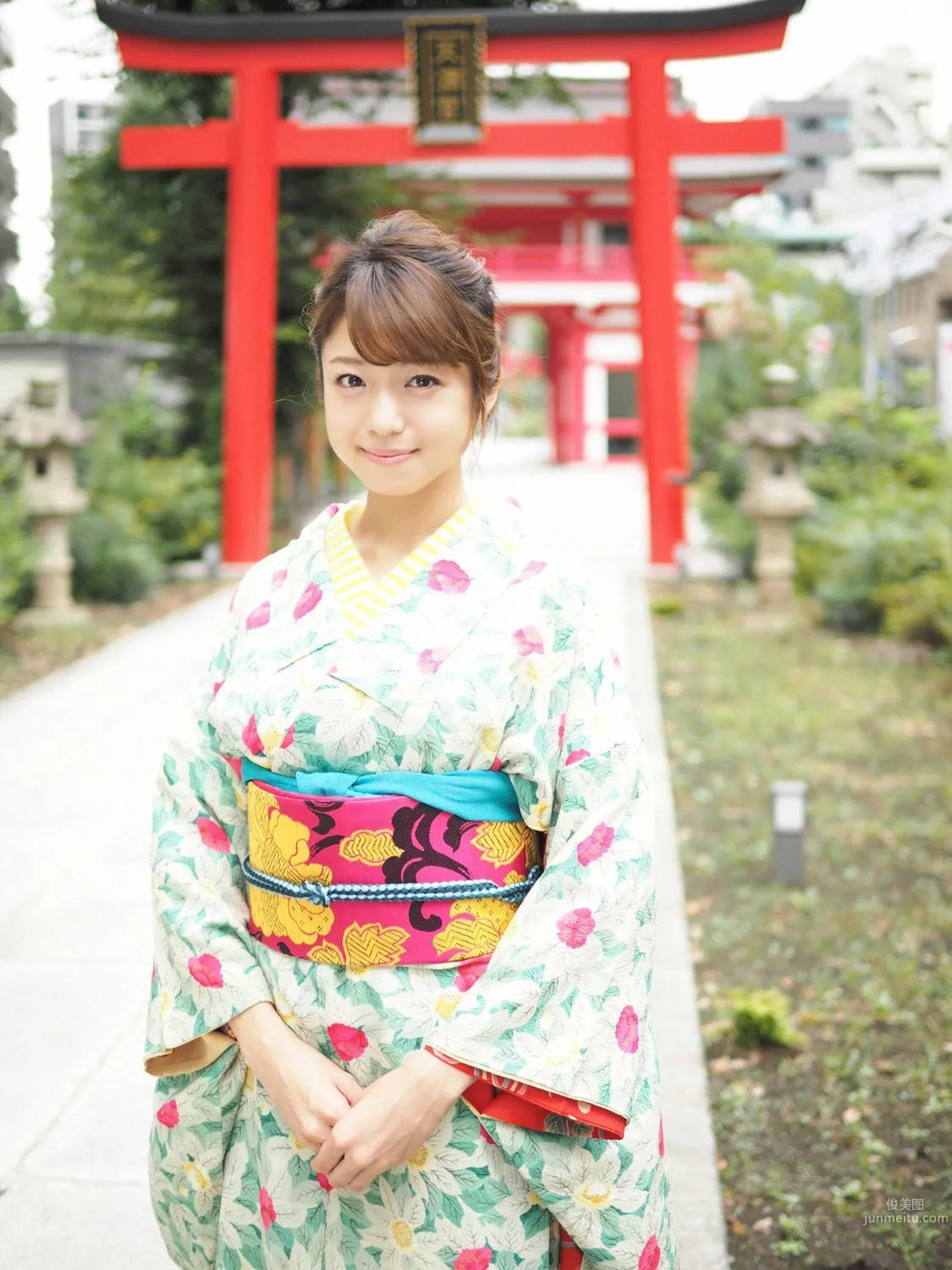 Shizuka Nakamura [YS Web] Vol.765 Photo Set photo 31