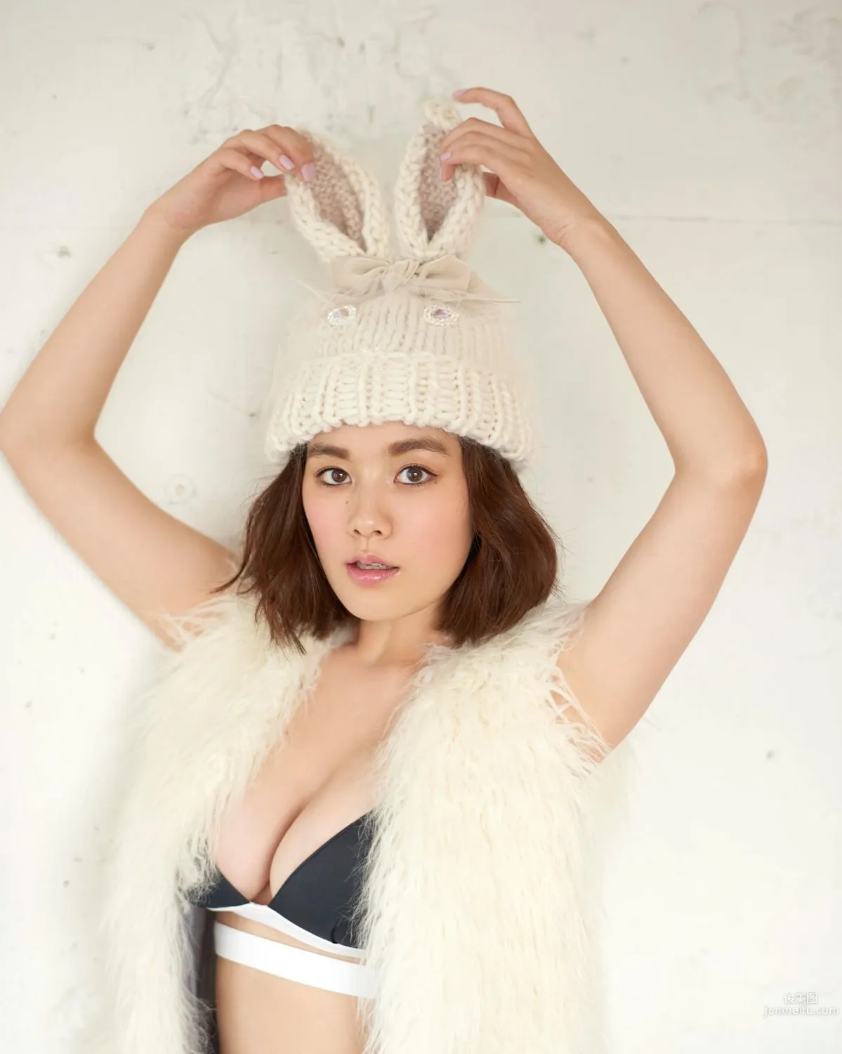 Miwako Kakei [YS Web] Vol.759 Photo Set photo 13