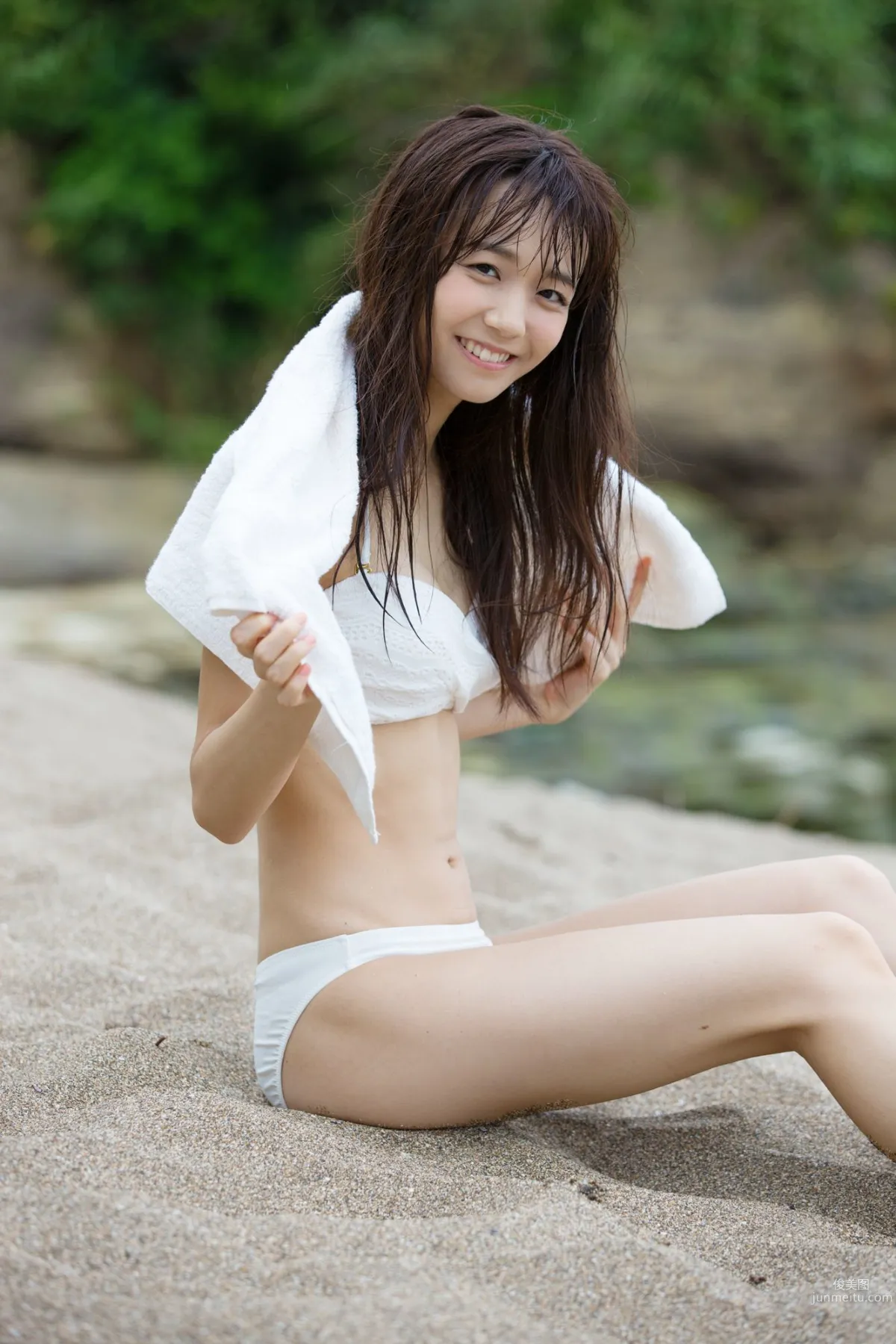 [Hello! Project Digital Books] Vol.159 Yuka Miyazaki Photo Set photo 35