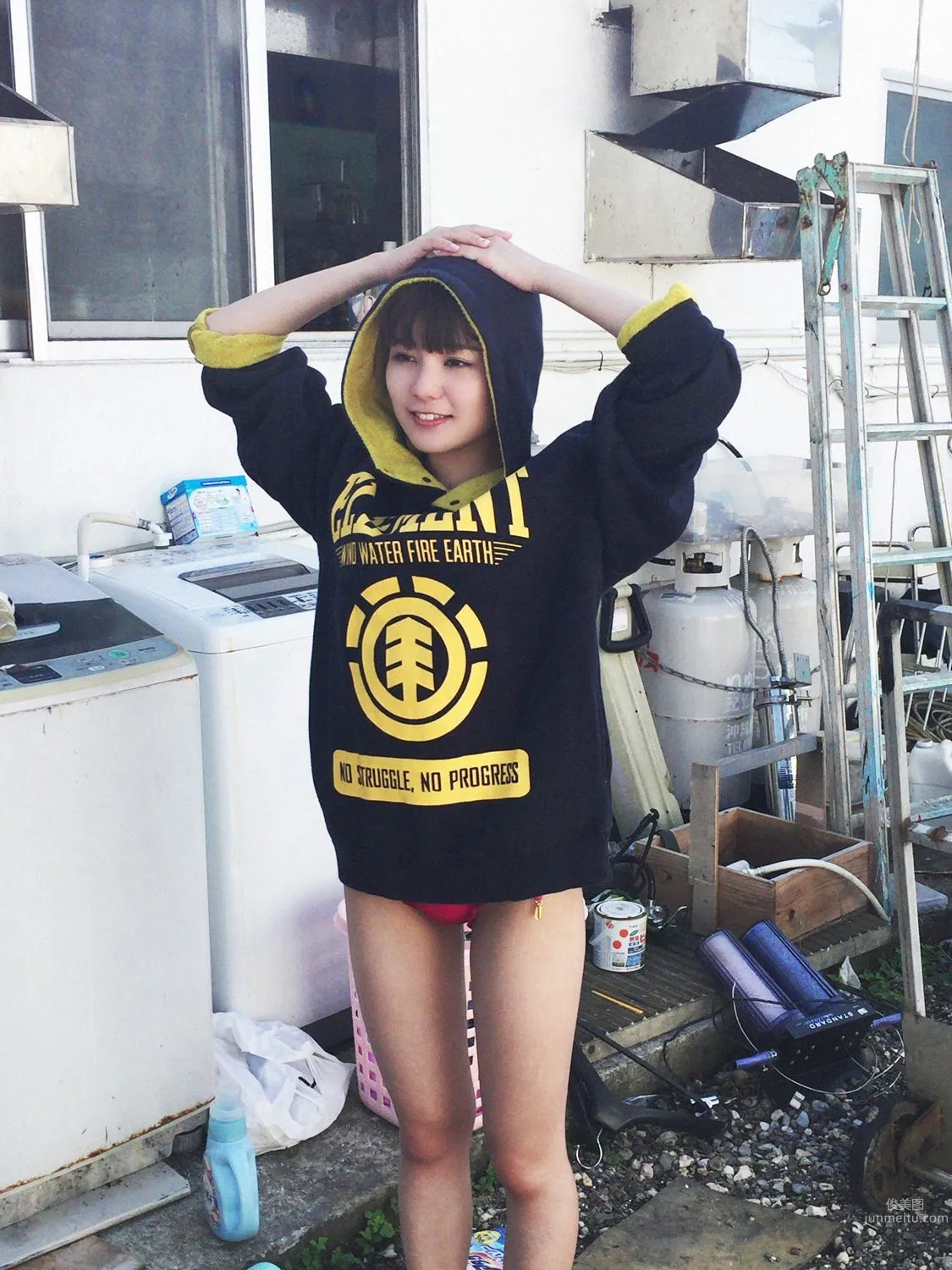 Kurumi Takahashi [YS Web] Vol.761 Photo Set photo 28