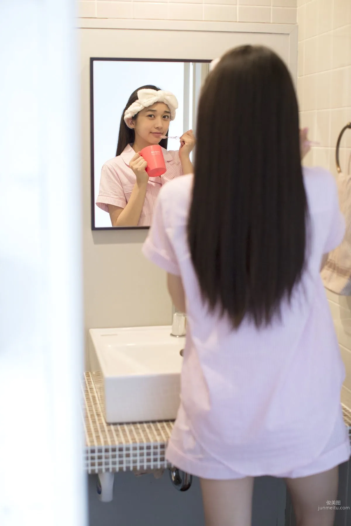 [Hello! Project Digital Books] Vol.155 Maria Makino Photo Set photo 16