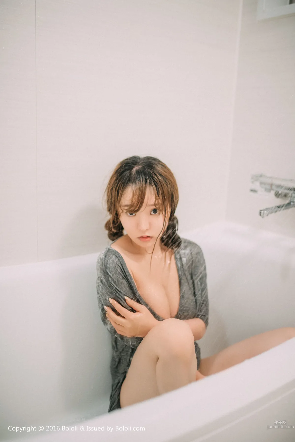 Liu Youqi, Bathing Girl VS Drunk Wife [Bololi] BOL.064 Photo Set photo 12