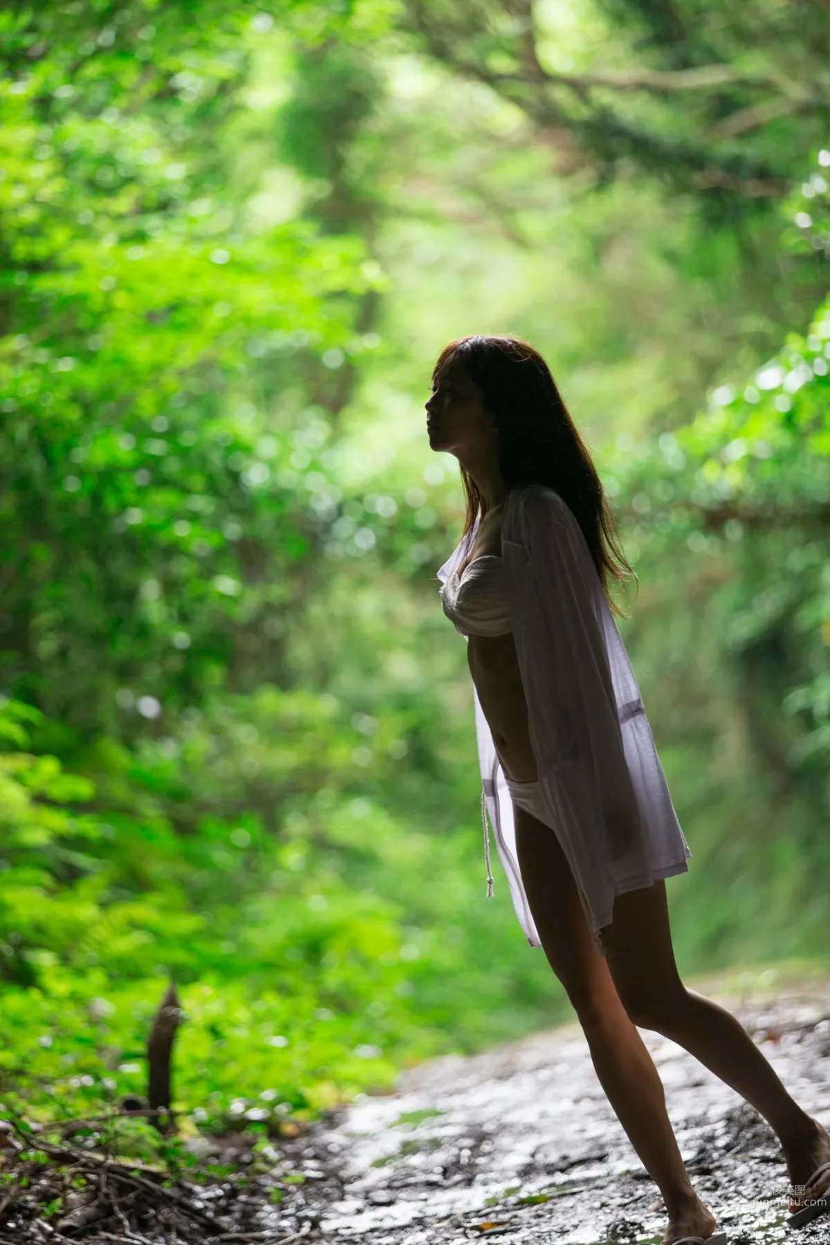 [Hello! Project Digital Books] Vol.159 Yuka Miyazaki Photo Set photo 11