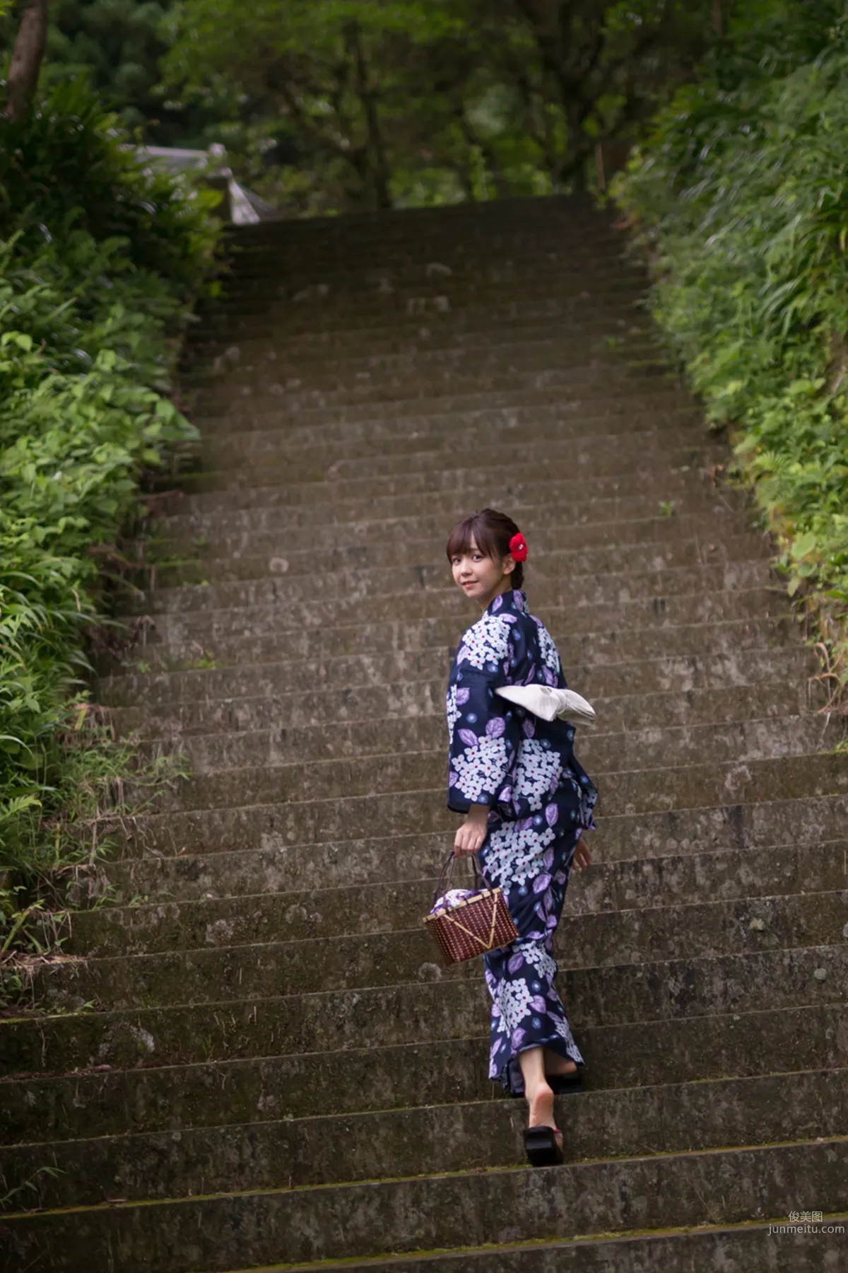 Yuka Miyazaki [Hello! Digital Books] Vol.158 Photo Set photo 46