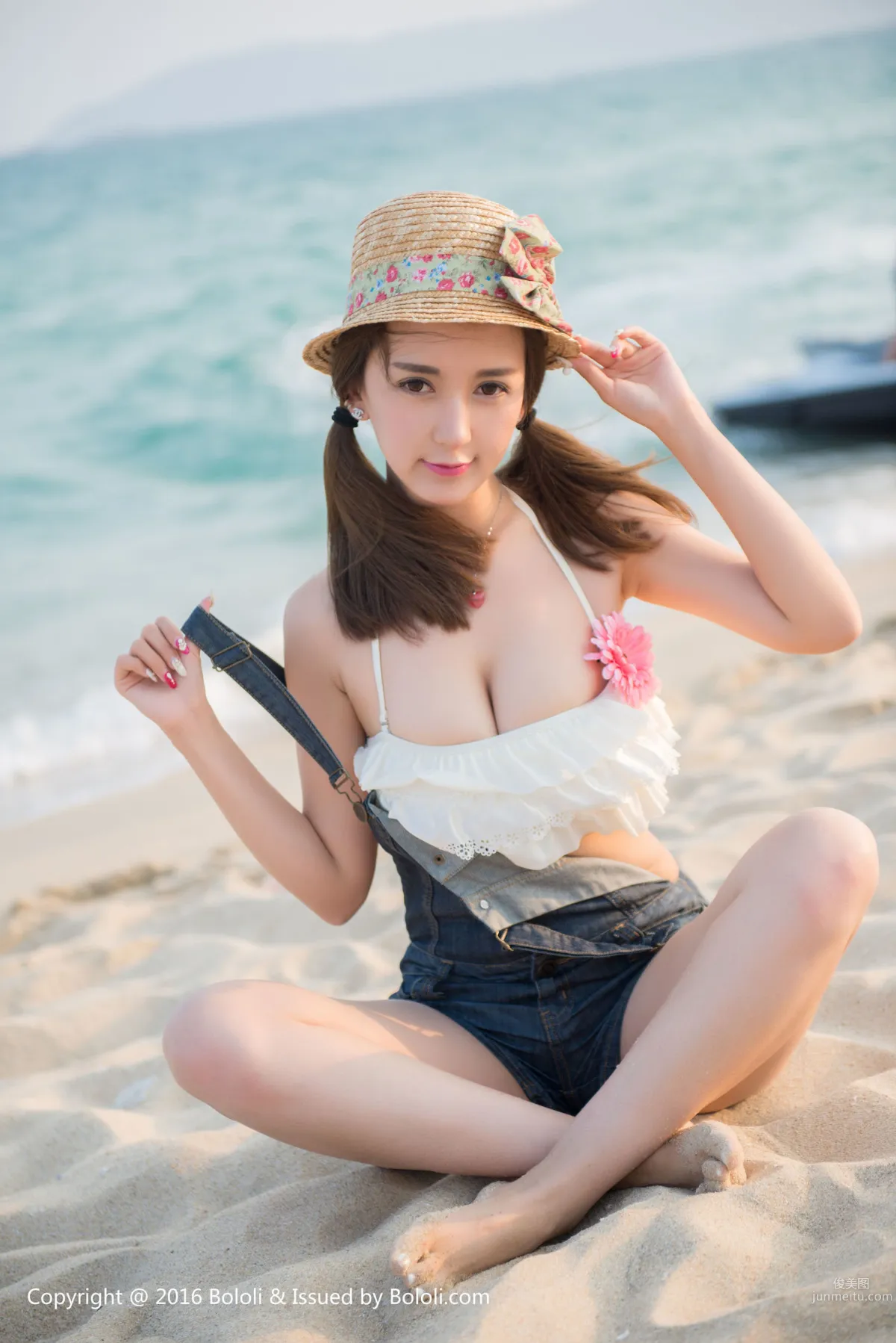 小潘鼠《海邊風情》 [Bololi波蘿社] BOL.112 寫真集 39