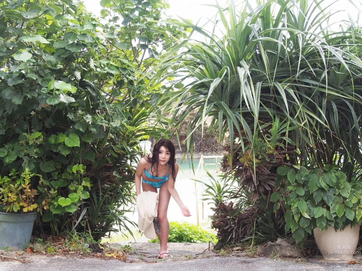 Kurumi Takahashi [YS Web] Vol.761 Photo Set photo 3