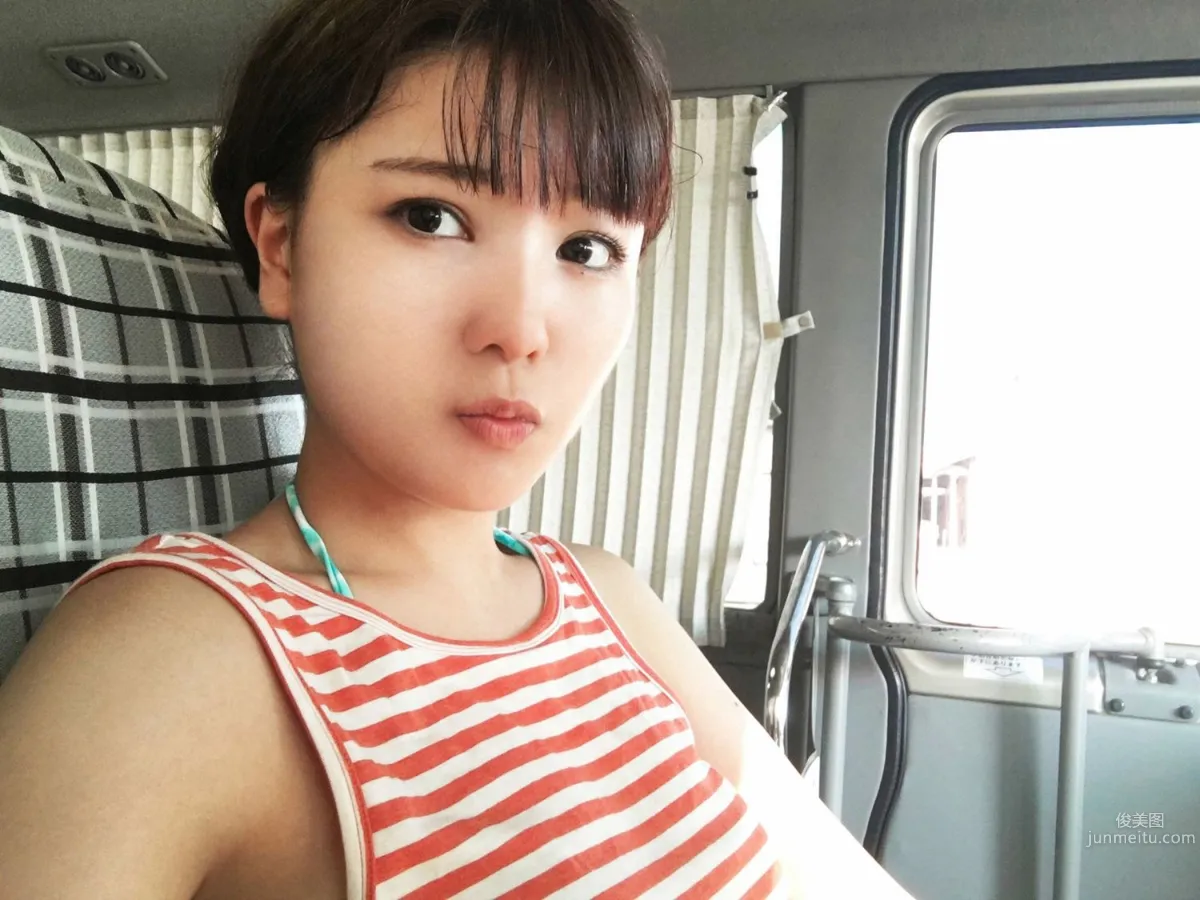 Kurumi Takahashi [YS Web] Vol.761 Photo Set photo 12