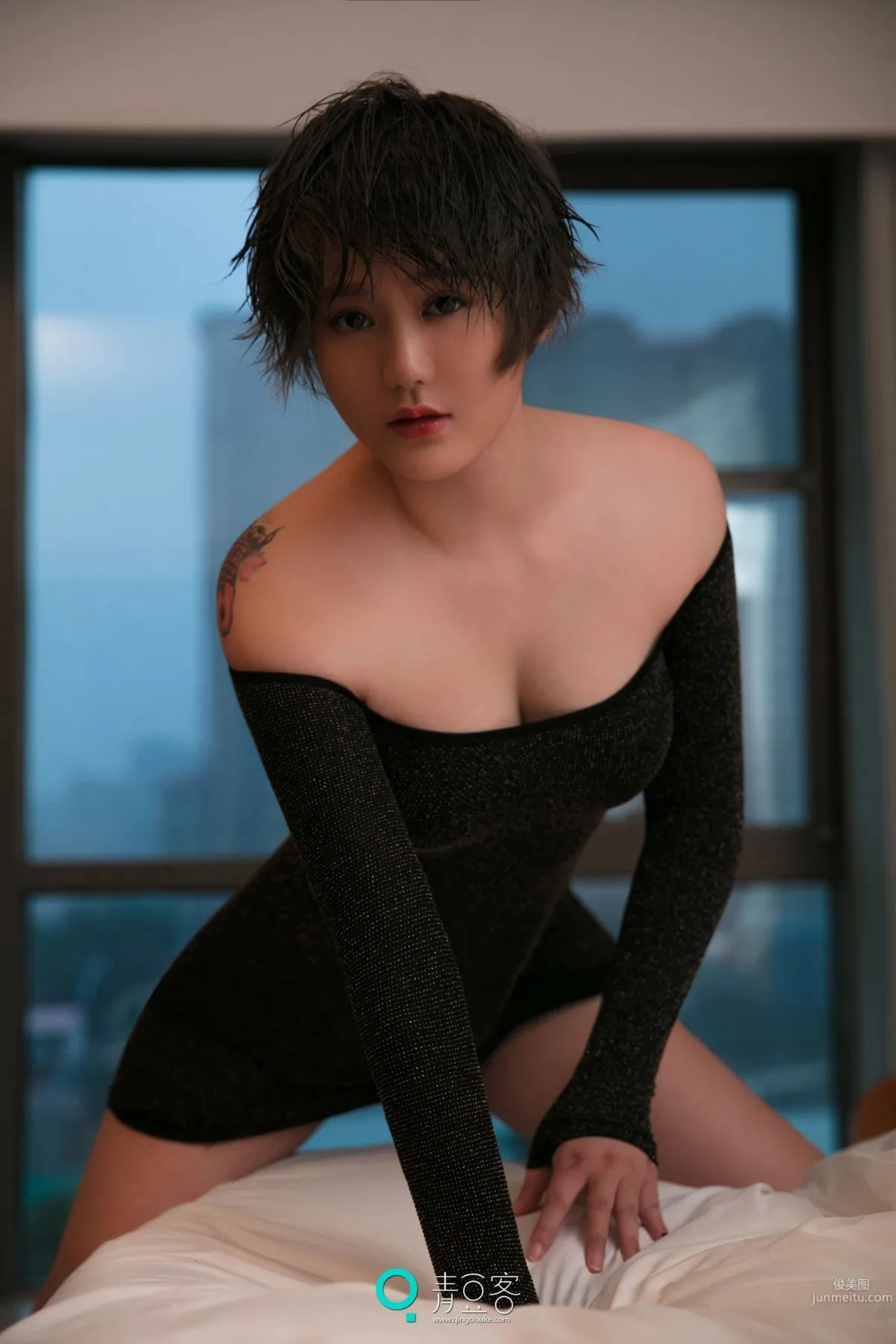 瑶瑶《短发嫩模》 [青豆客] 写真集38