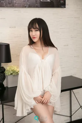 吳嬌《透視裝+女仆+内衣》 [青豆客] 寫真集
