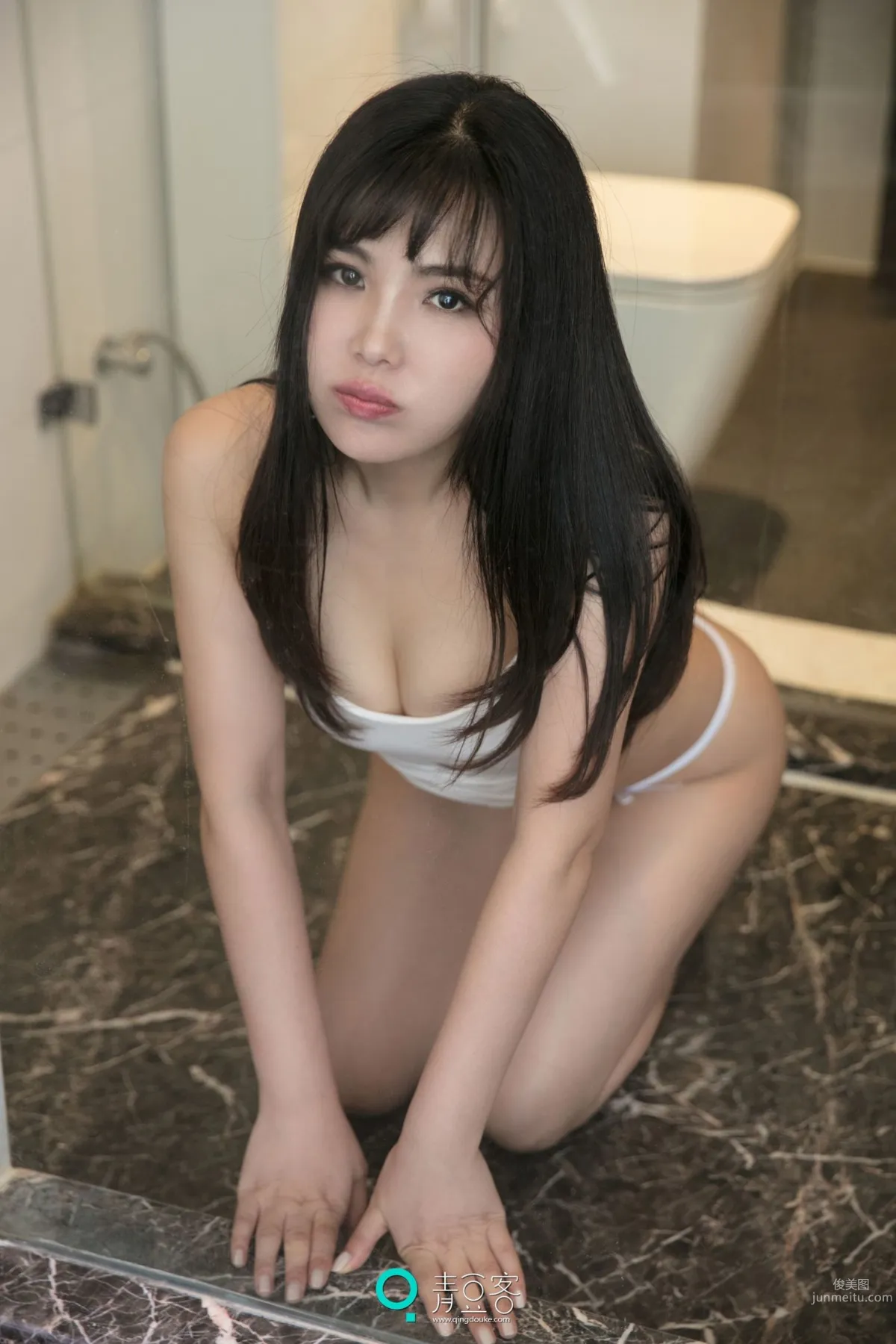 丁筱南《高叉翘臀》 [青豆客] 写真集56