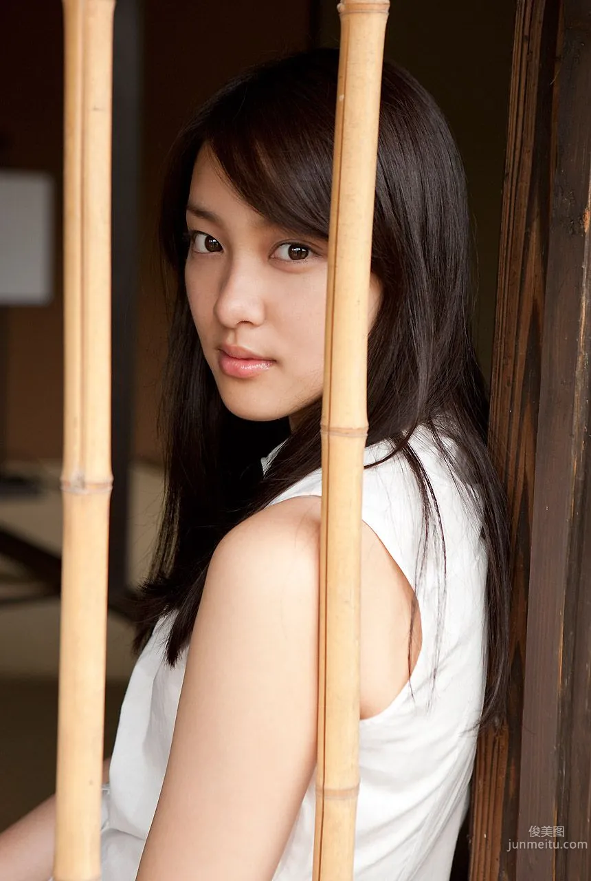 Emi Takei, Stay Gold [Image.tv] Photo Set photo 5