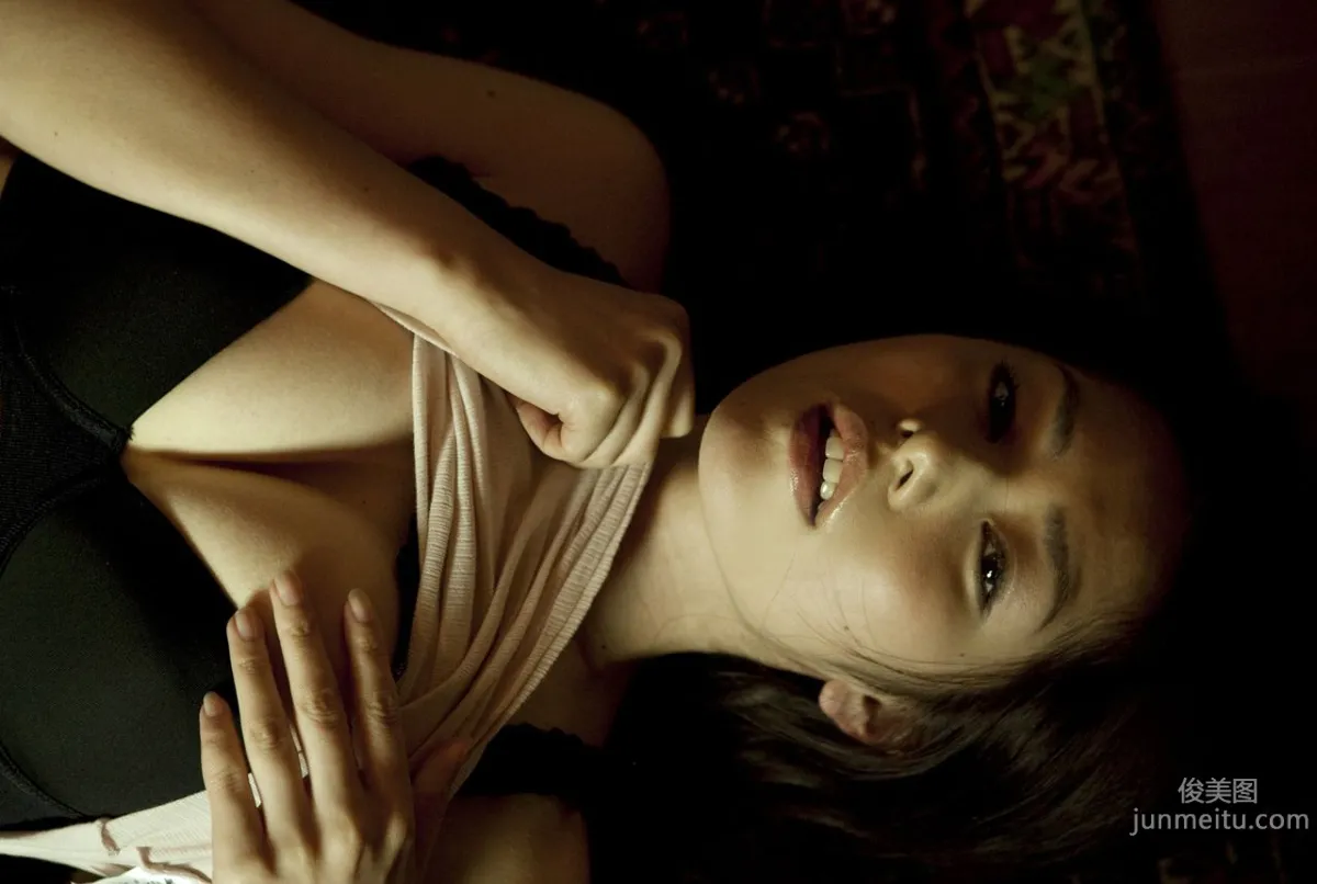 谷桃子《桃源郷》 後編 [Image.tv] 写真集15