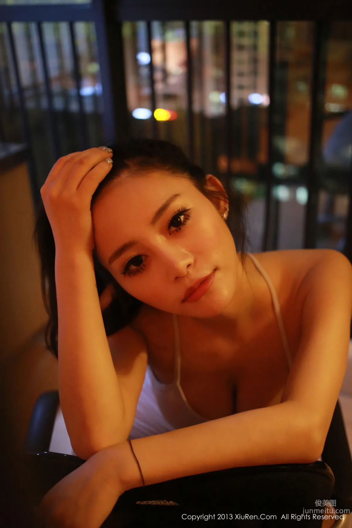 Yixin viya, Hot and Wild Girl [XiuRen] No.027 Photo Set photo 55
