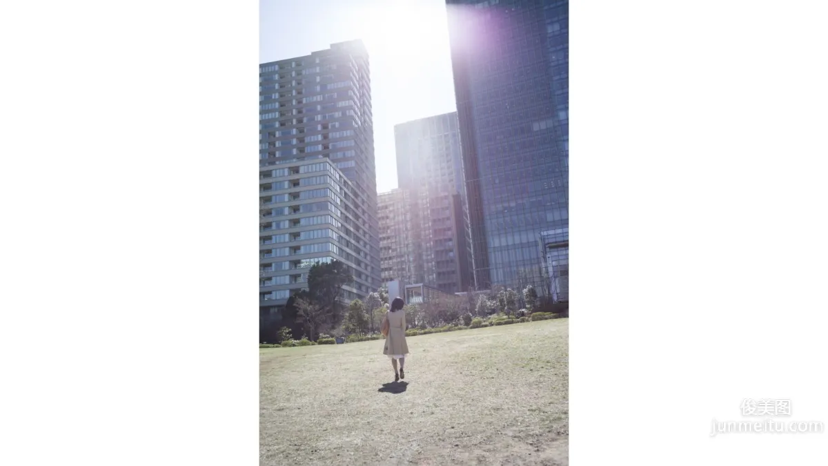 今野杏南《executive suite》 [Image.tv] 寫真集 8