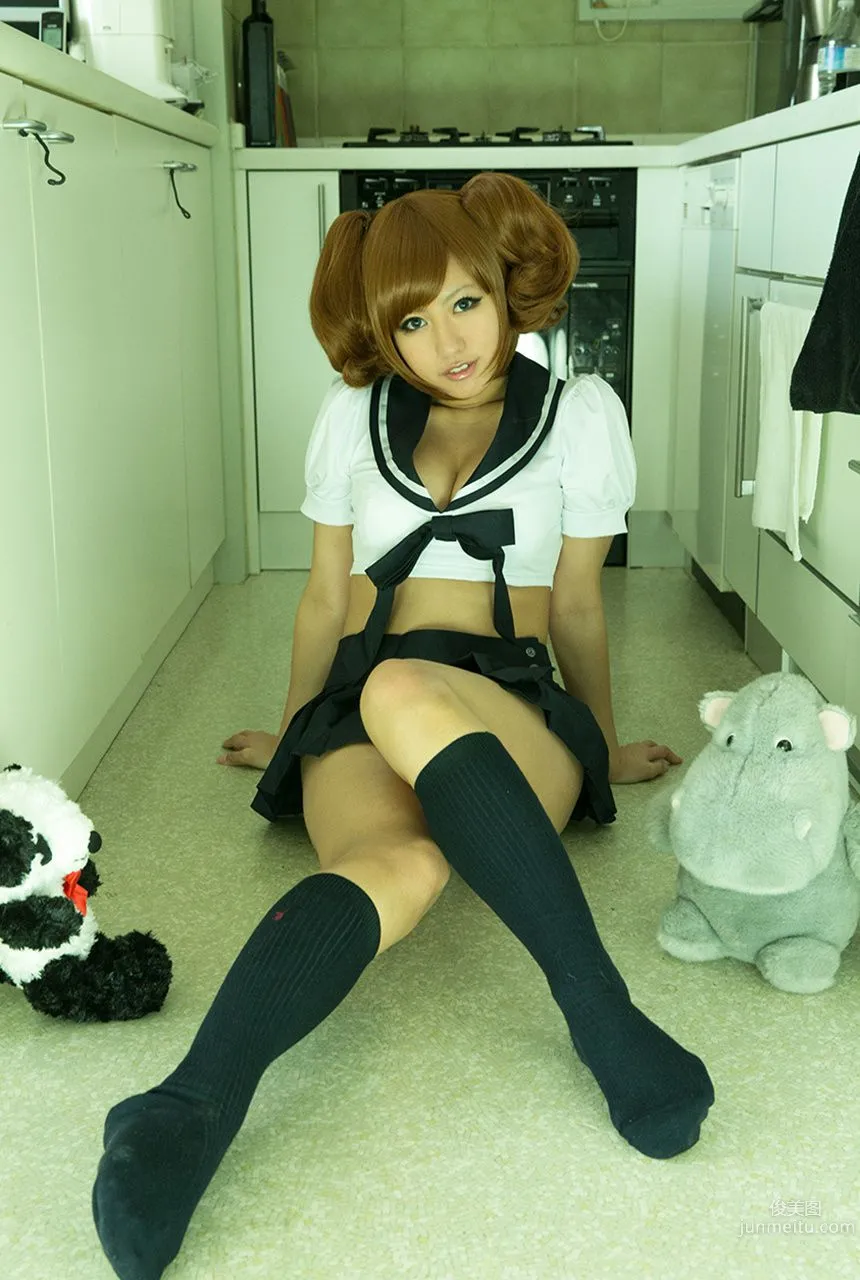 Vanessa Pan: Image.tv photo 7