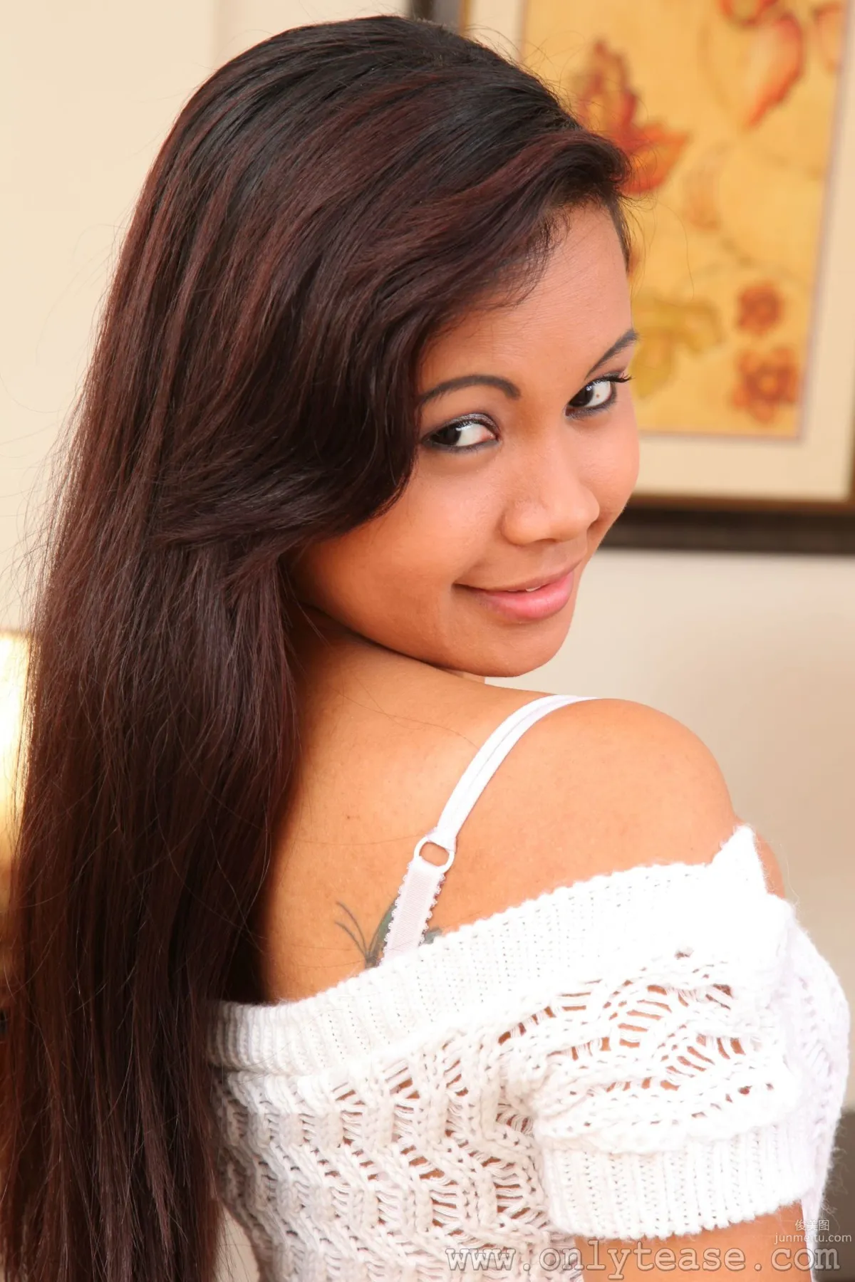 Jasmin: OnlyTease photo 9