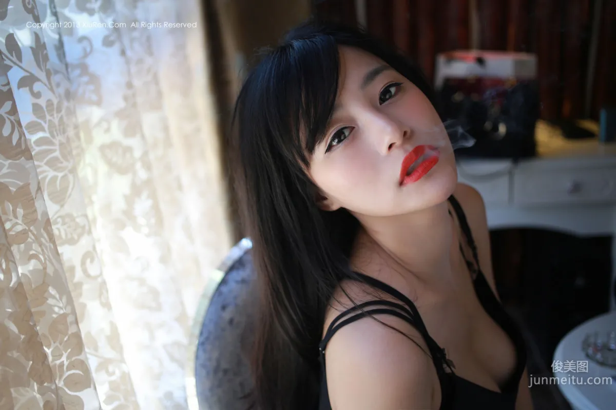 火辣模特@易欣viya [秀人网XiuRen] No.007 写真集1