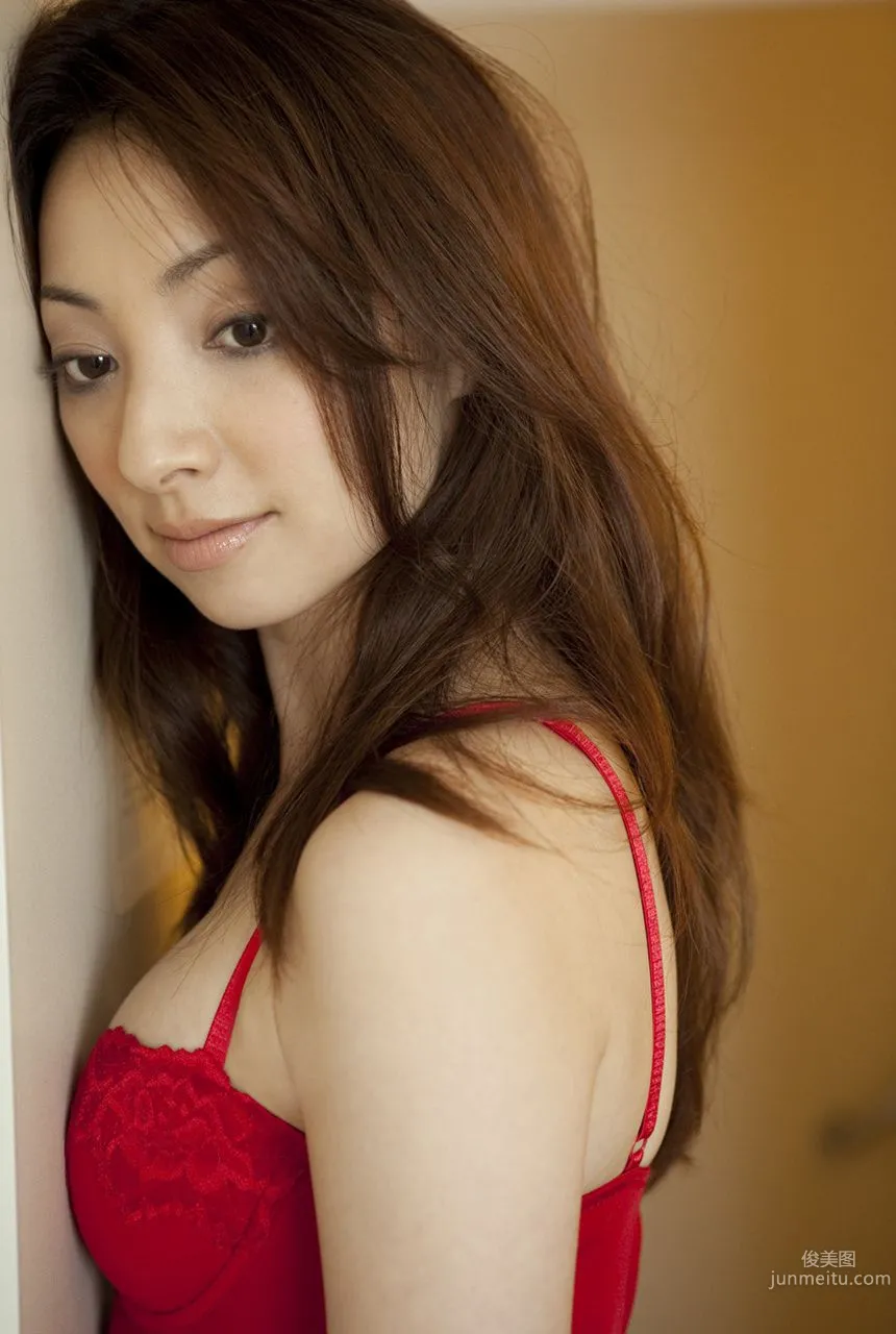 Yuri Shirahane: Image.tv photo 31