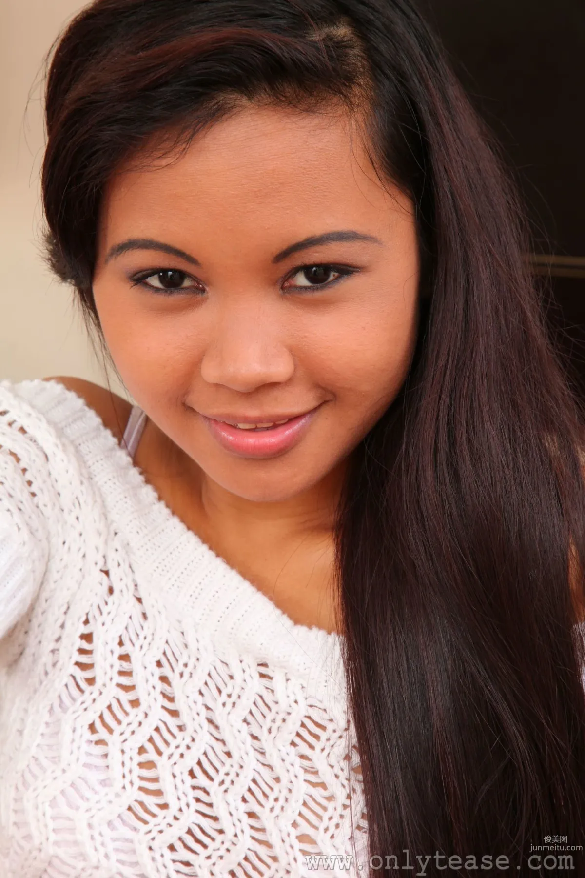 Jasmin: OnlyTease photo 32
