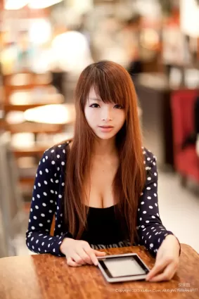 网络红人AngelaLee李玲(歪歪)作品全集 [秀人网XiuRen] No.038 写真集