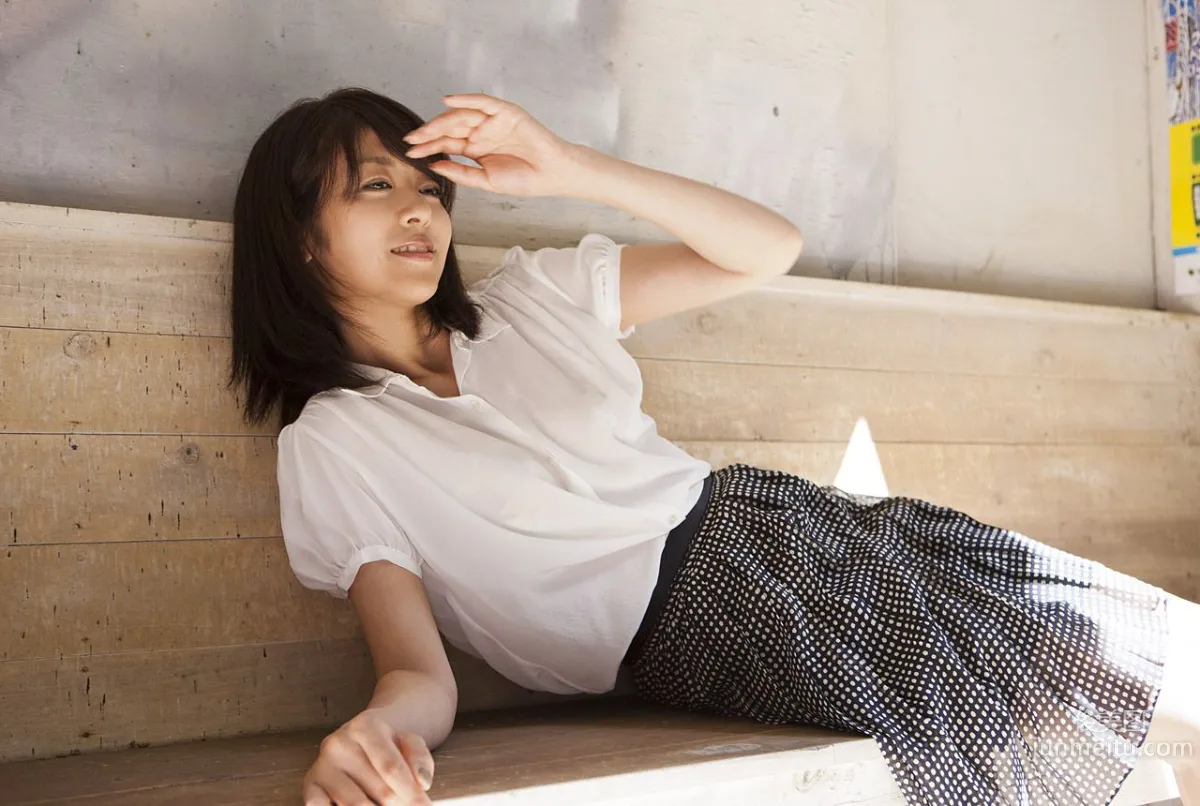 白石美帆《真夏の憧憬》 [Image.tv] 寫真集 11