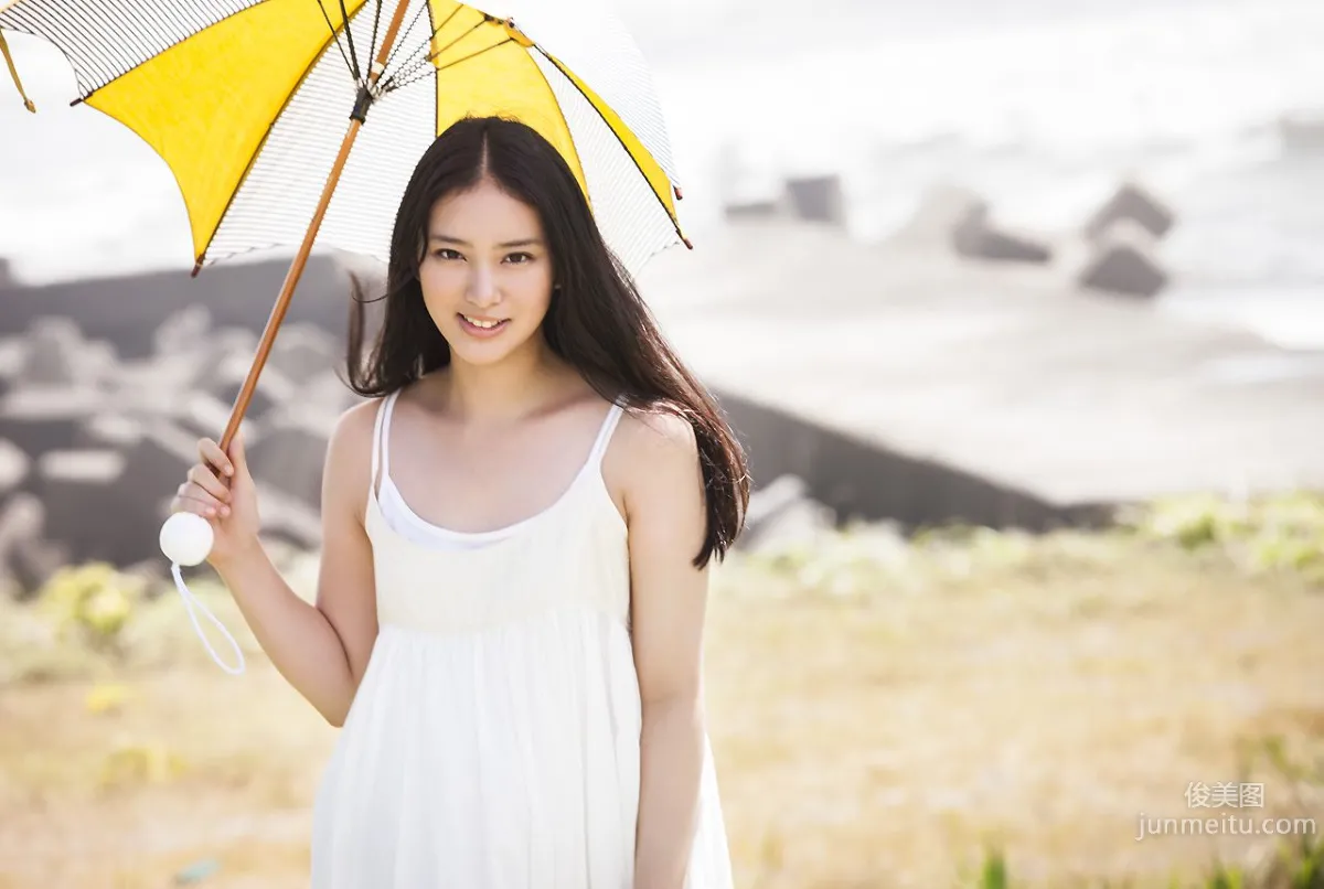 Emi Takei: Image.tv photo 7