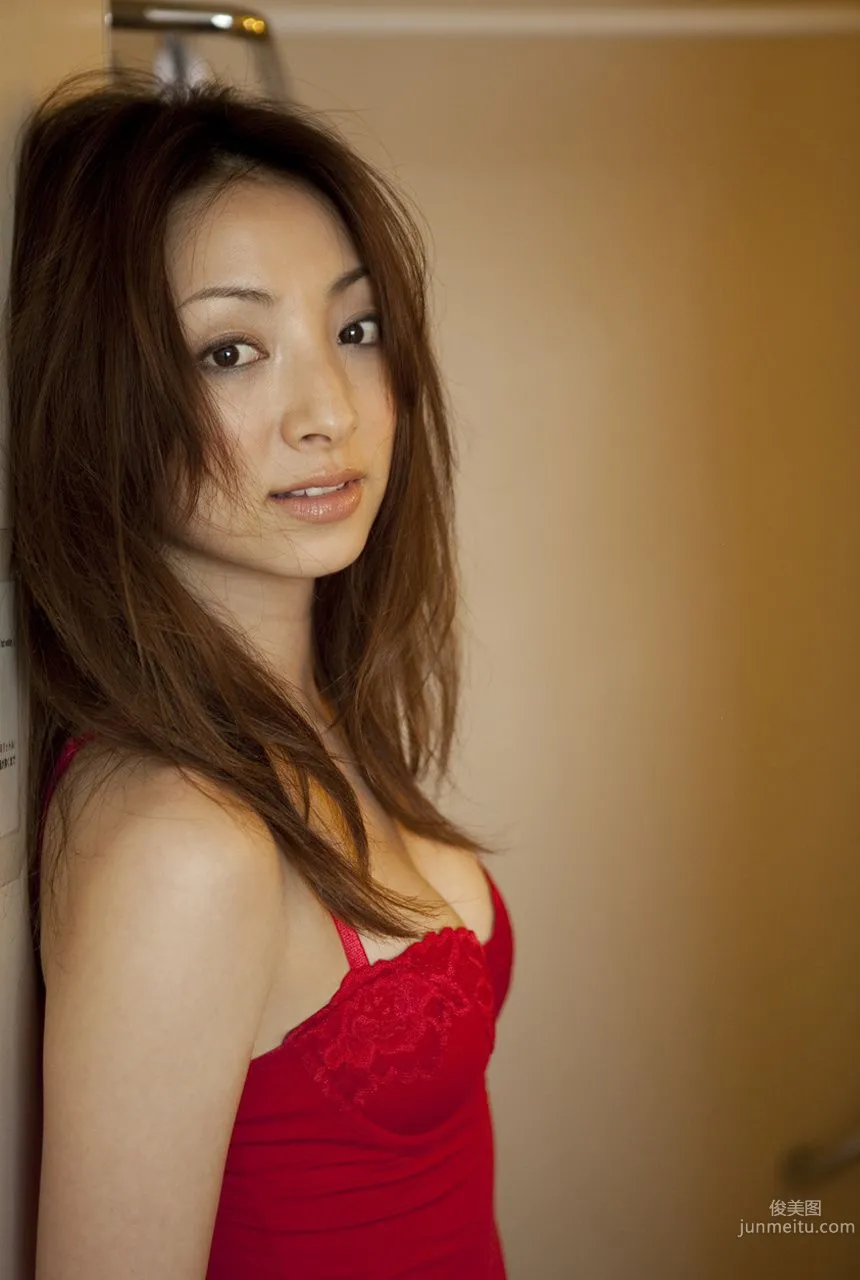 Yuri Shirahane: Image.tv photo 25