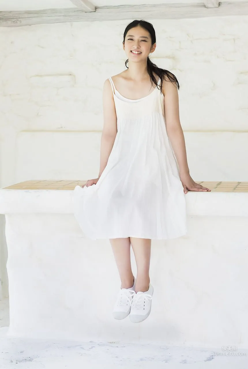 Emi Takei: Image.tv photo 10