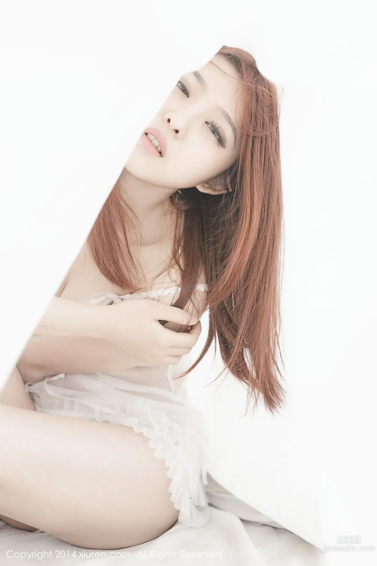 Medusa Sunny Girl Outdoor Shoot [XiuRen] No.202 Photo Set photo 34