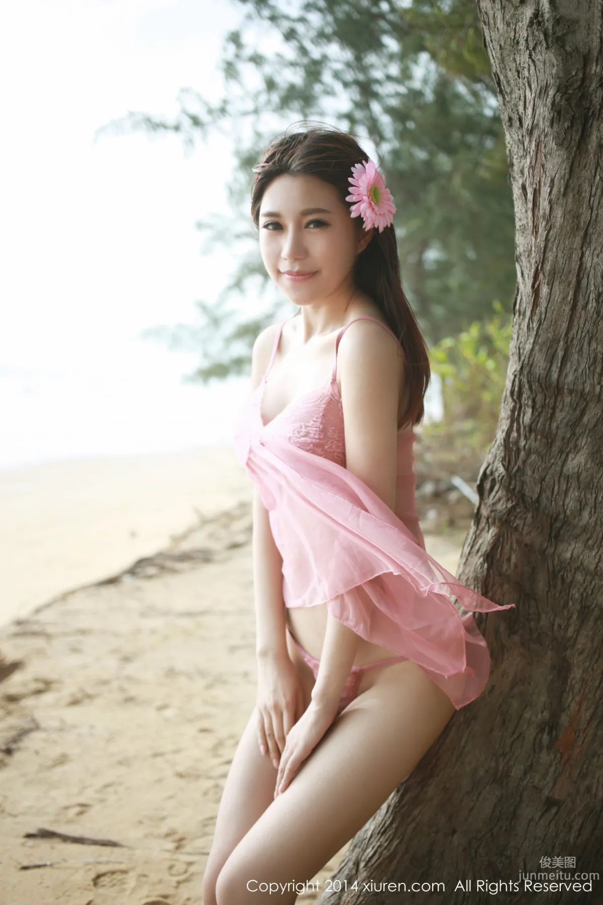 绮裡嘉ula《海邊風情~~》 [秀人網XiuRen] No.188 寫真集 34