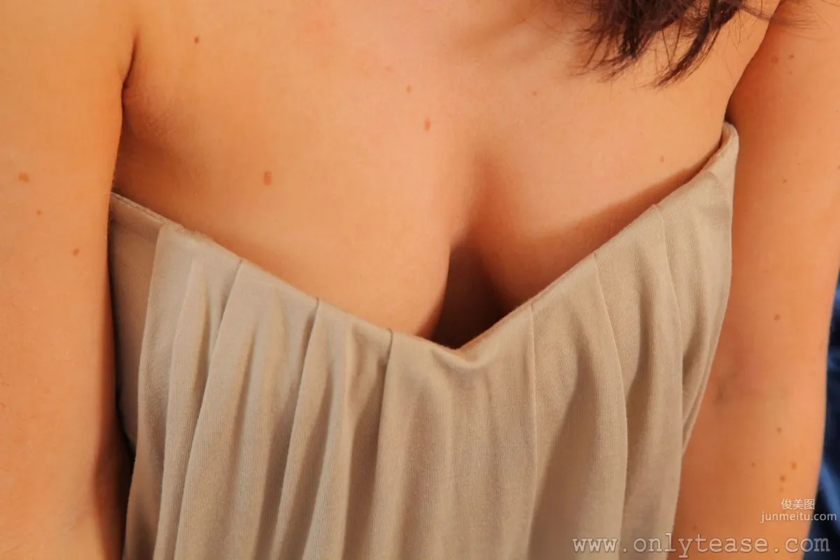 [OnlyTease] Chloe Louise 魅惑女郎 写真集31